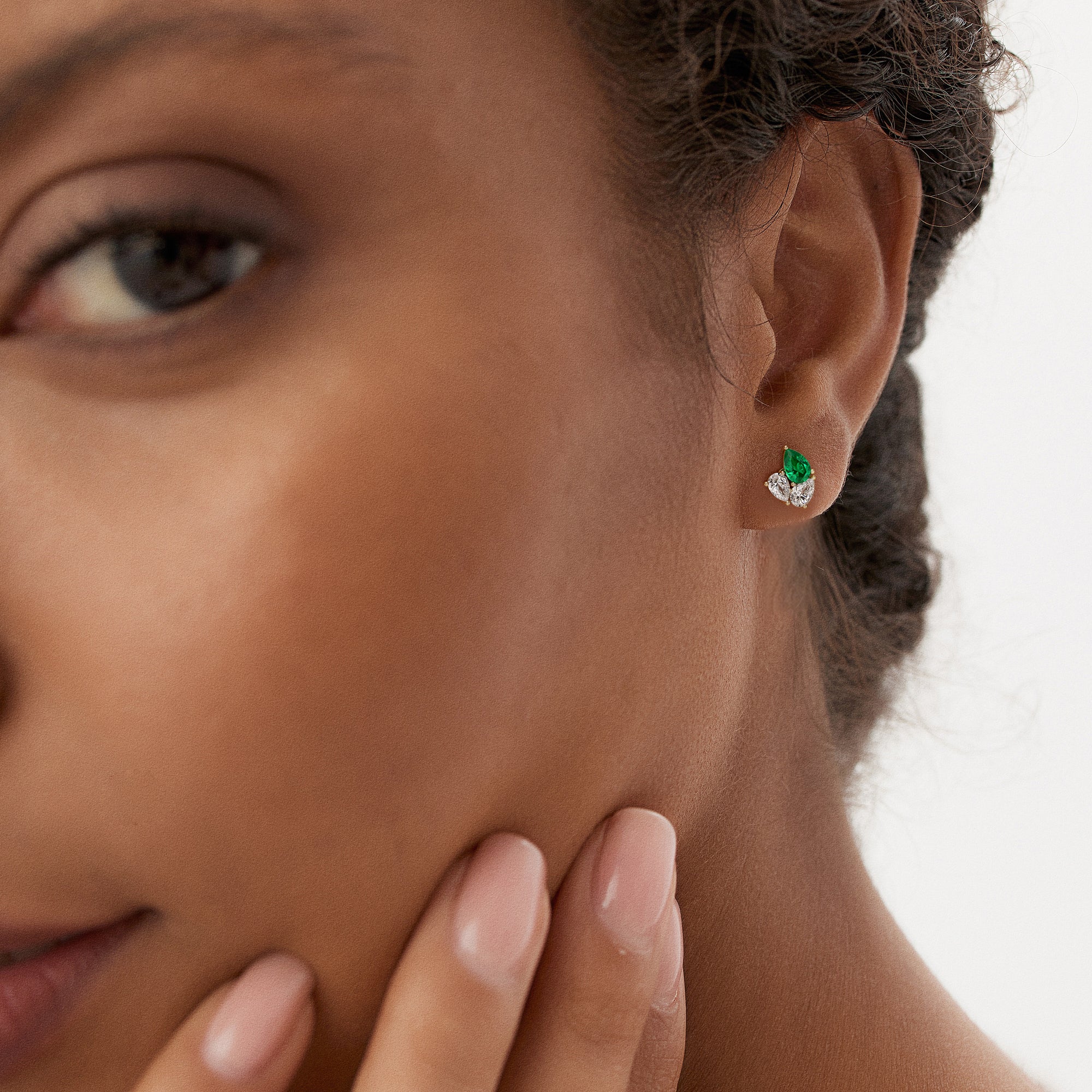 1.79 Ctw 14k Pear Shape Lab Grown Emerald and Diamond Stud Earrings - Fauna - Image 3
