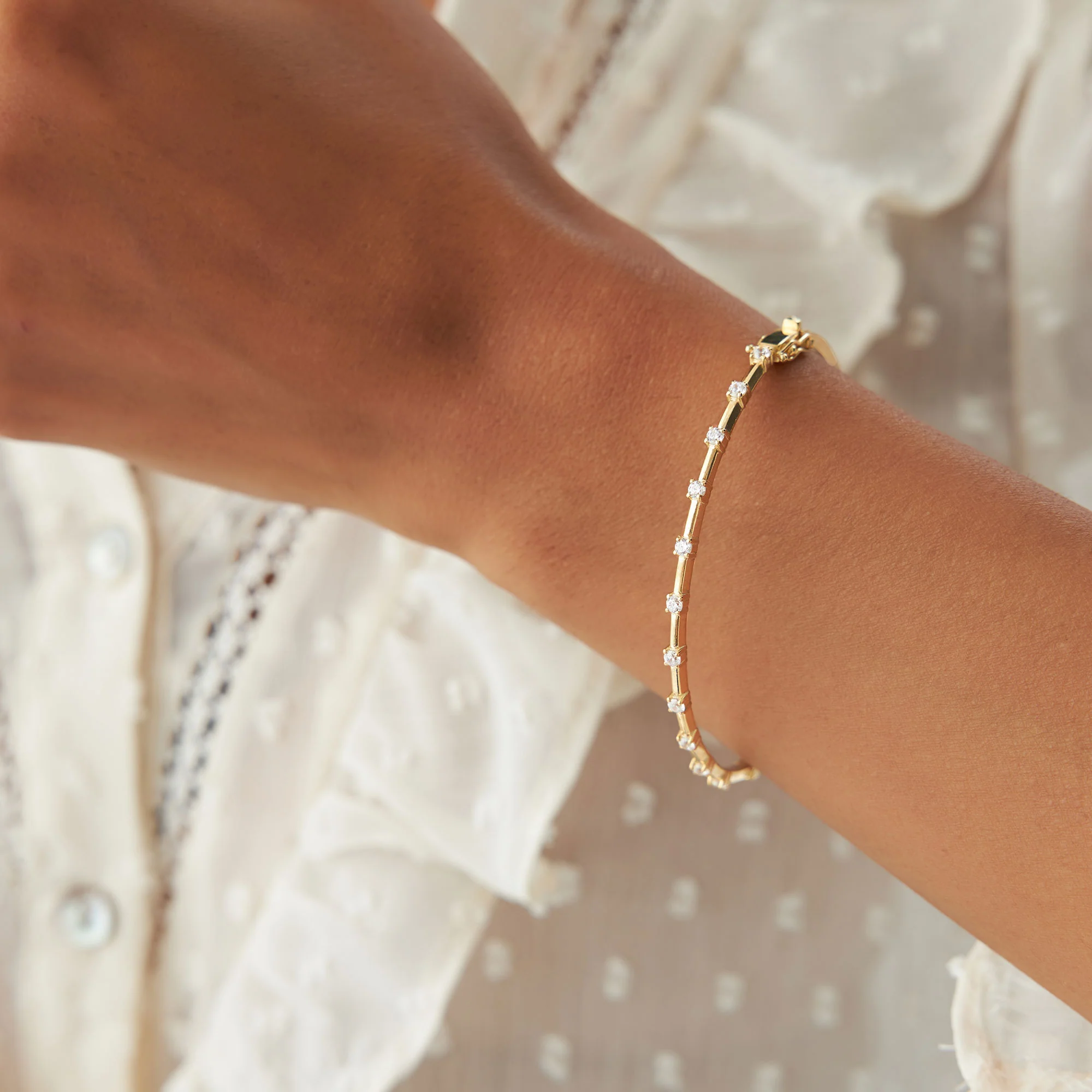 14k 0.50 ctw Diamond Bar Bangle Bracelet - Image 5