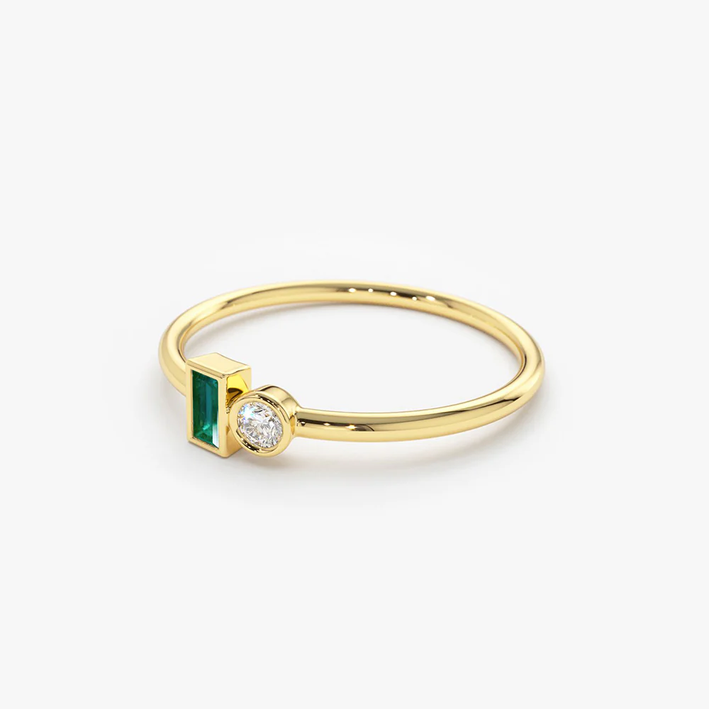 14k Baguette Emerald and Diamond Stackable Ring - Image 6