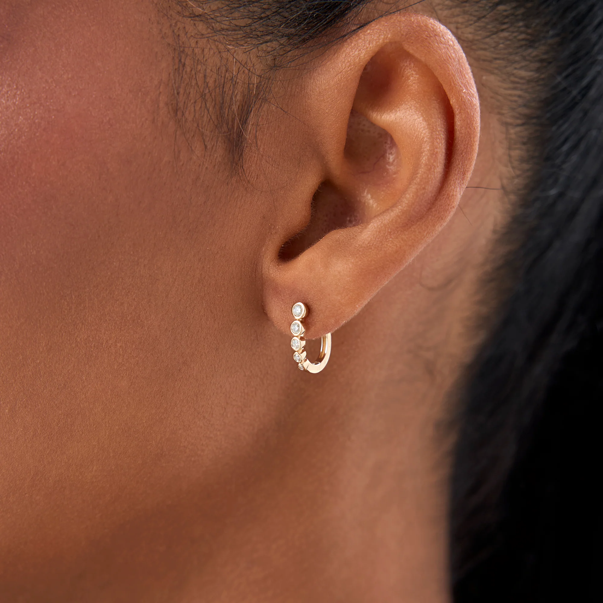 14K Bezel-Set Graduating Diamond Hoop Earrings - Image 3