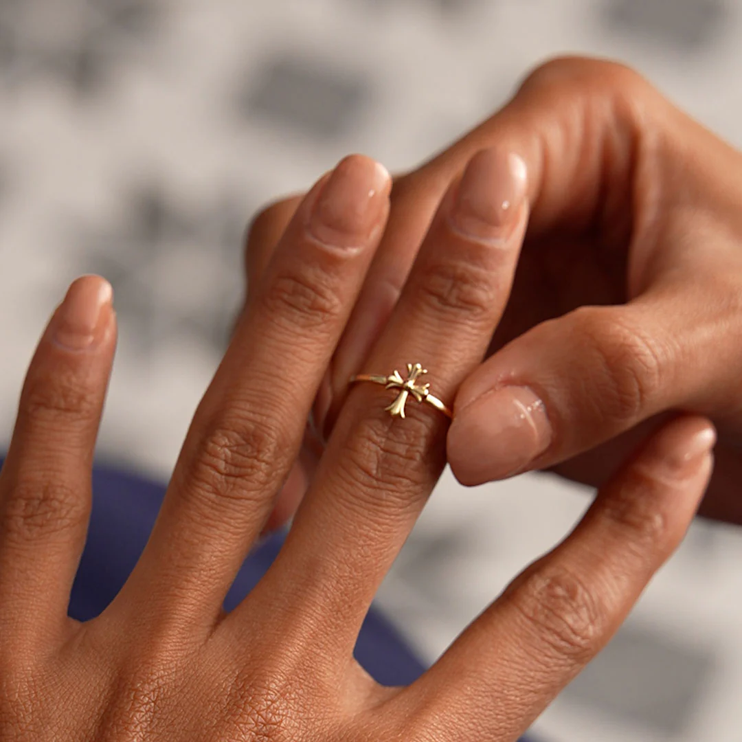 14K Chrome Hearts Cross Band Ring - Image 3