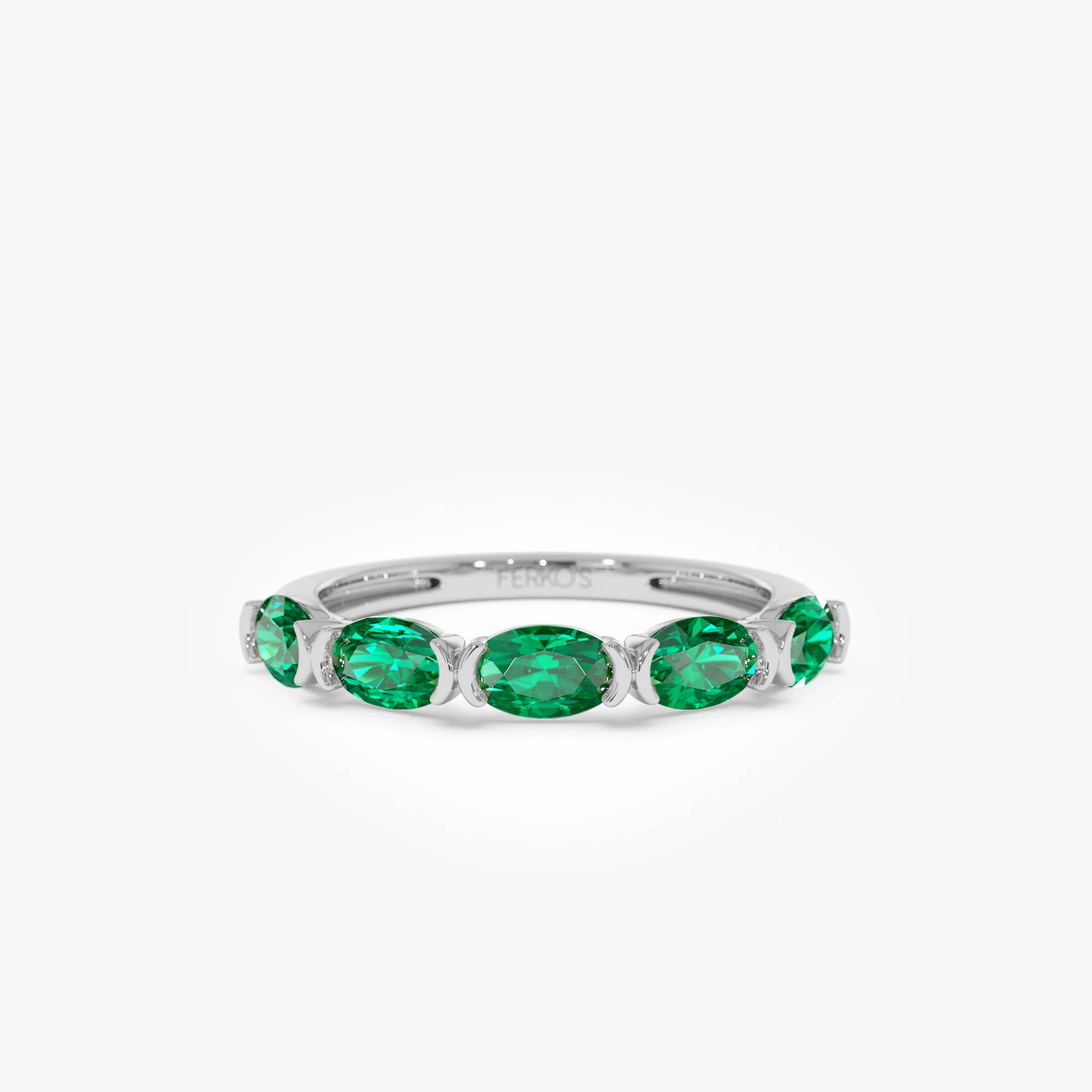 14k Classic Emerald Five Stone Ring - Image 6