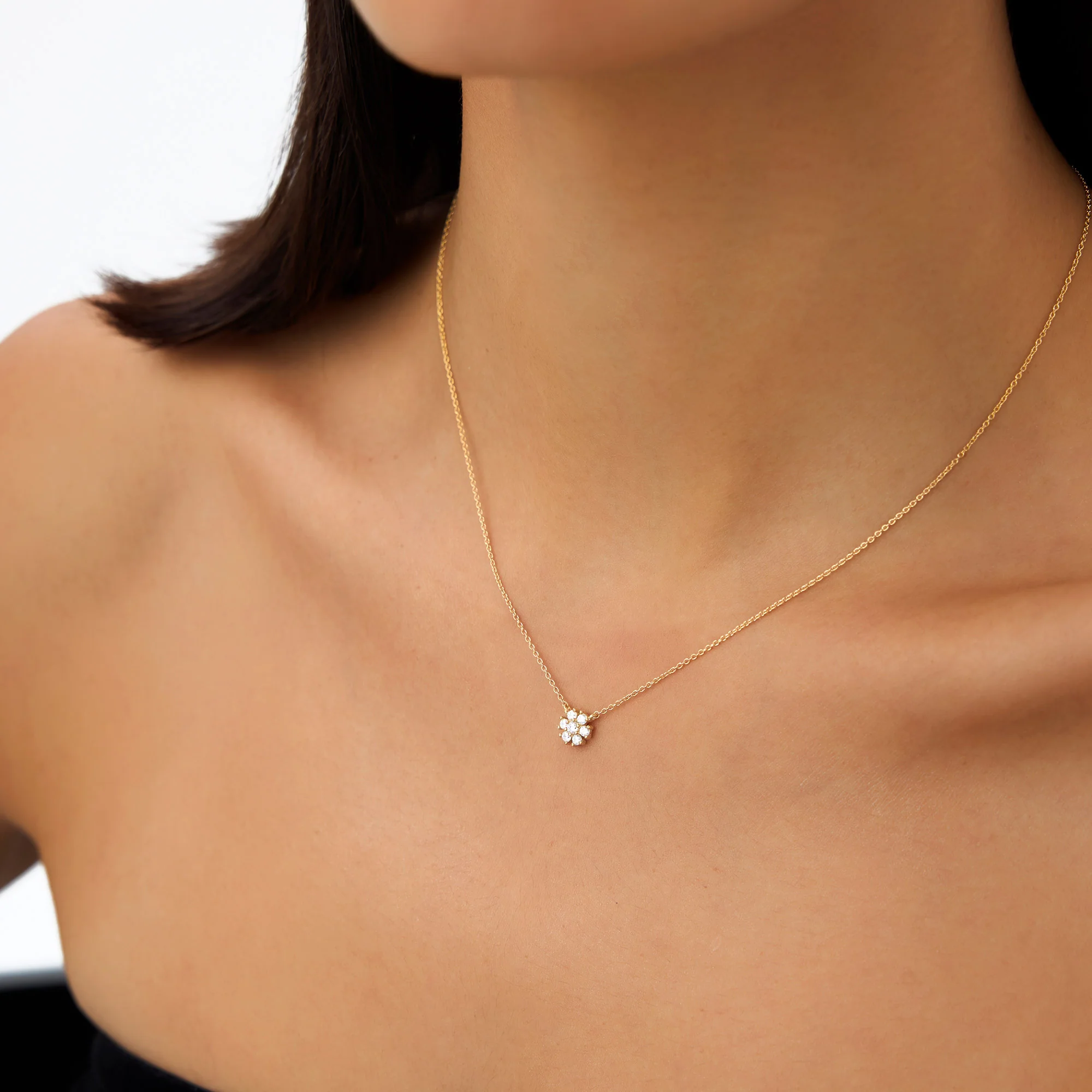 14k Cluster Flower Diamond Necklace - Image 4