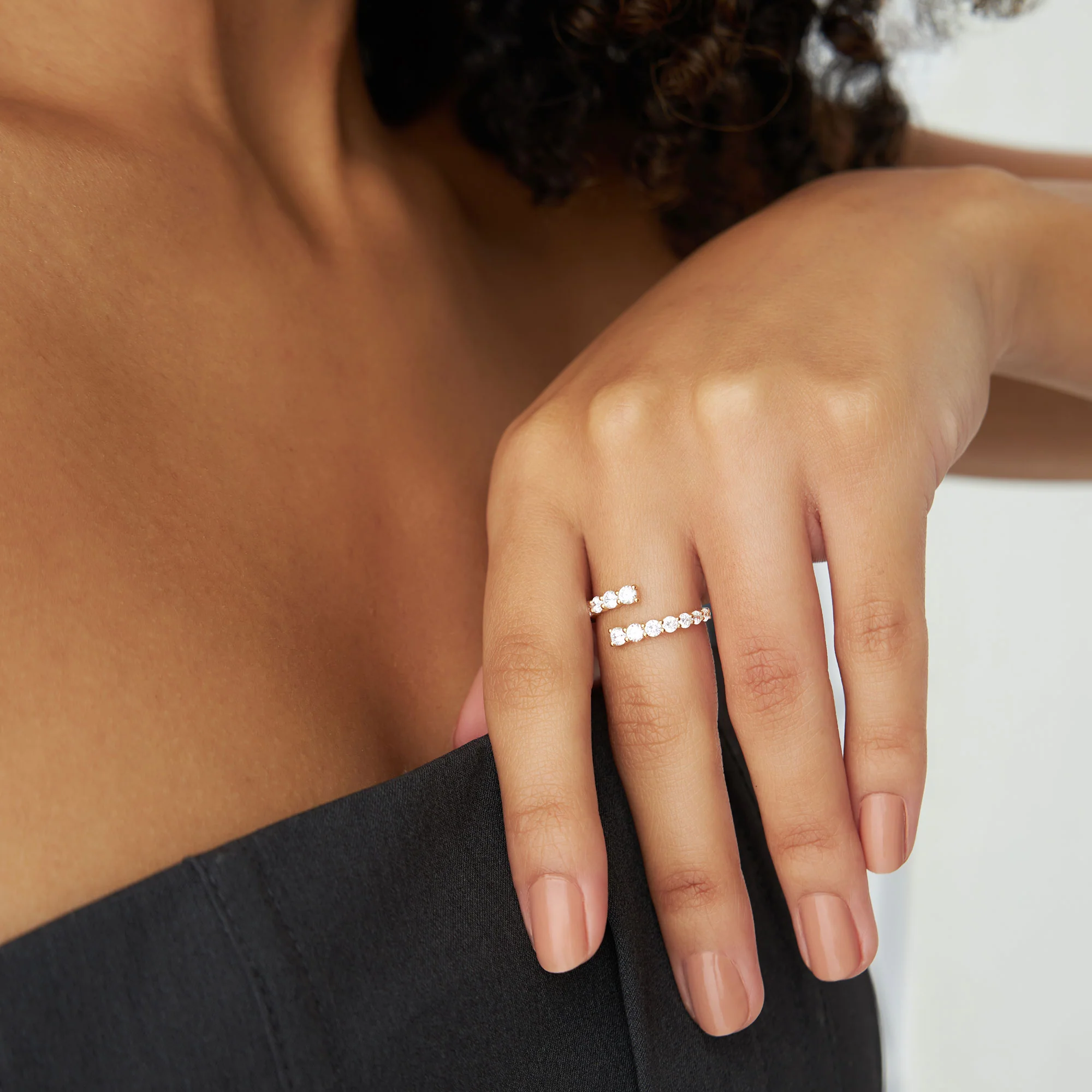 14k Cross Over Graduated Diamond Wrap Ring - Image 5