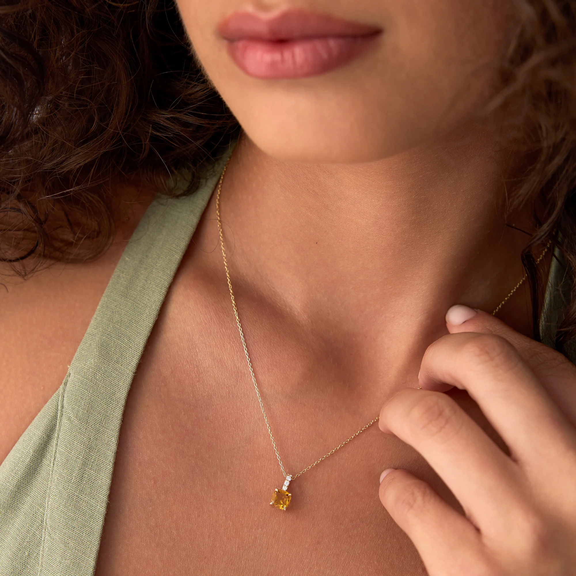14K Cushion Cut Citrine with Diamond Bail - Image 3