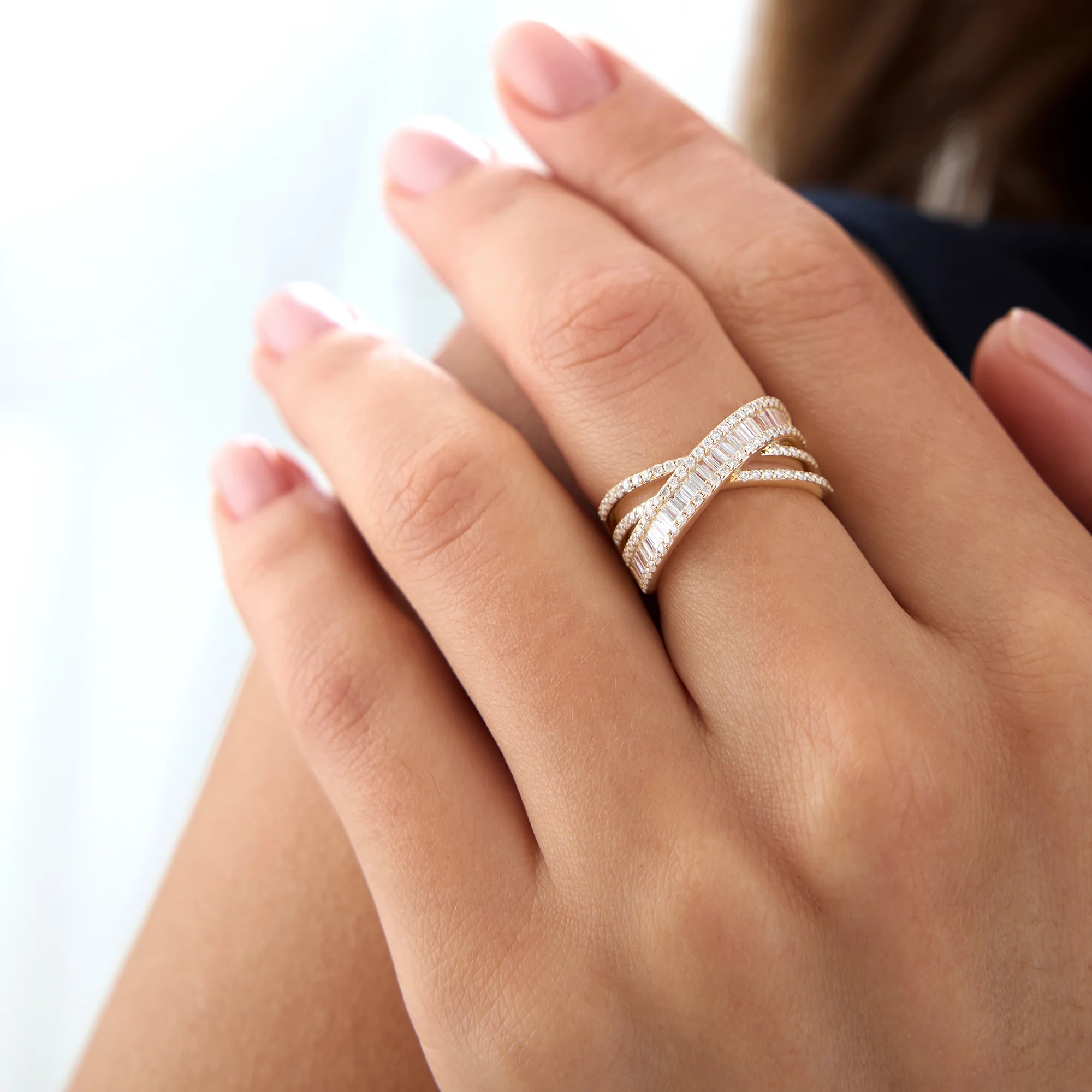 14k Diamond Multi Row Criss Cross Band Ring - Image 4
