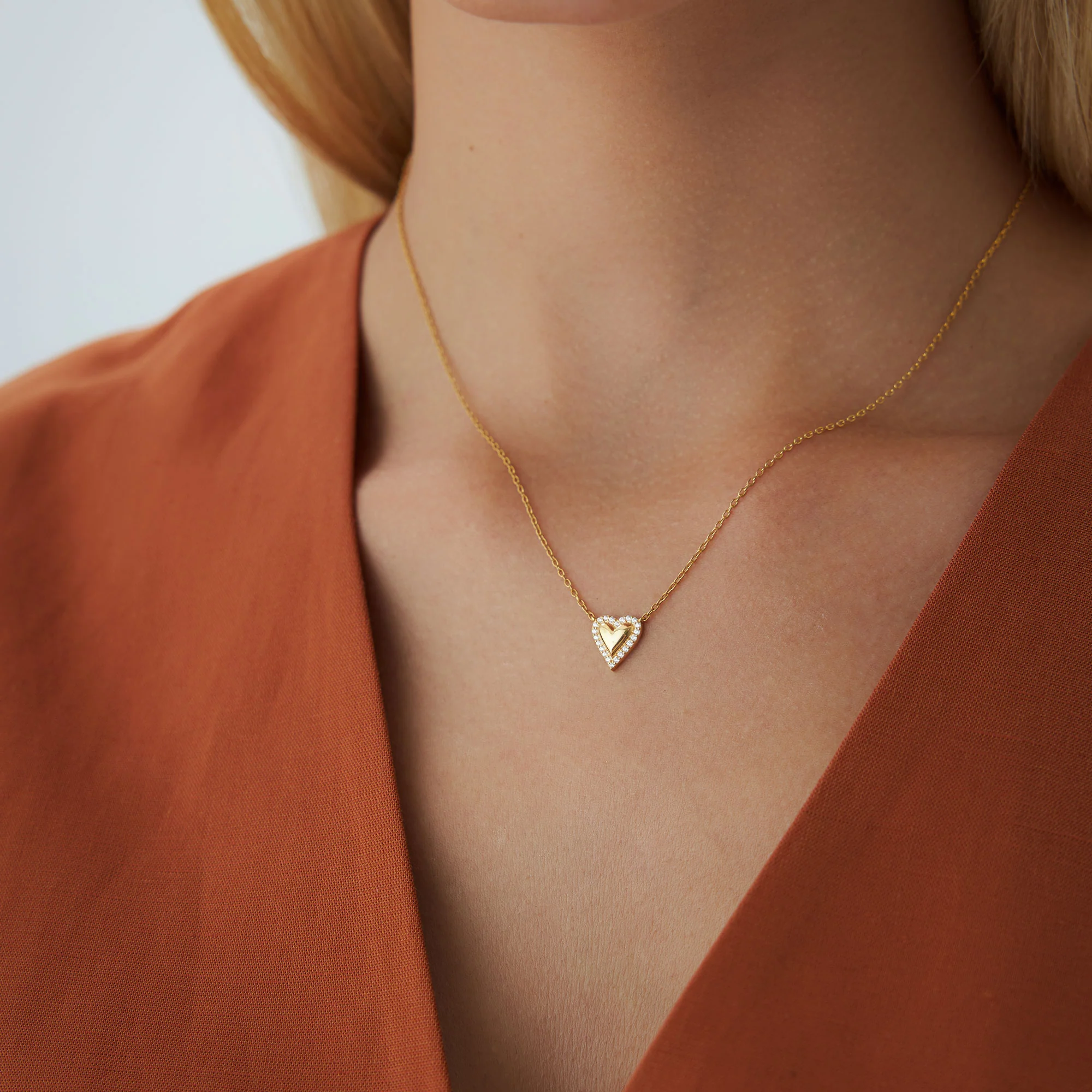 14K Diamond Puffed Heart Love Necklace - Image 4