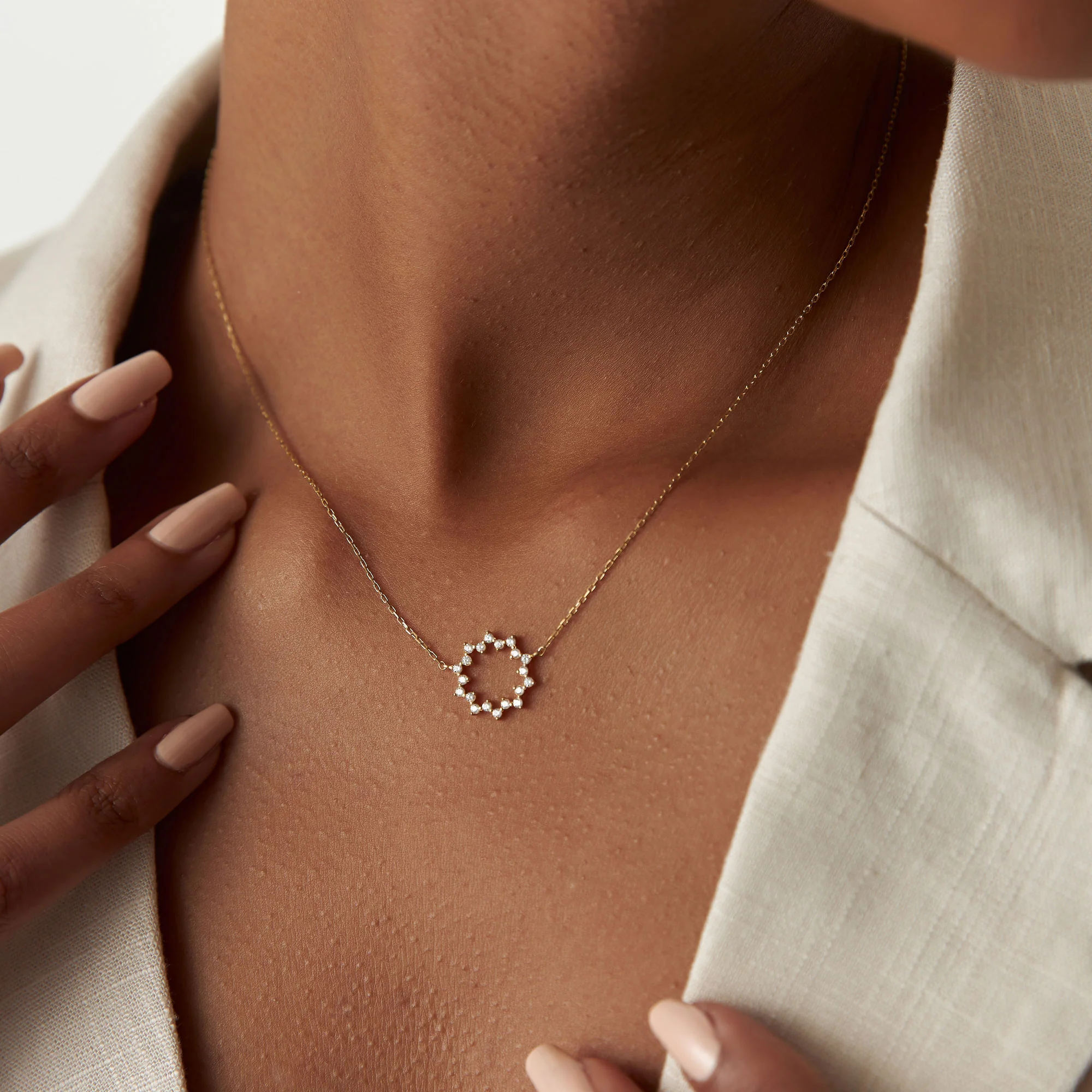 14k Diamond Sun Circle Necklace - Image 2