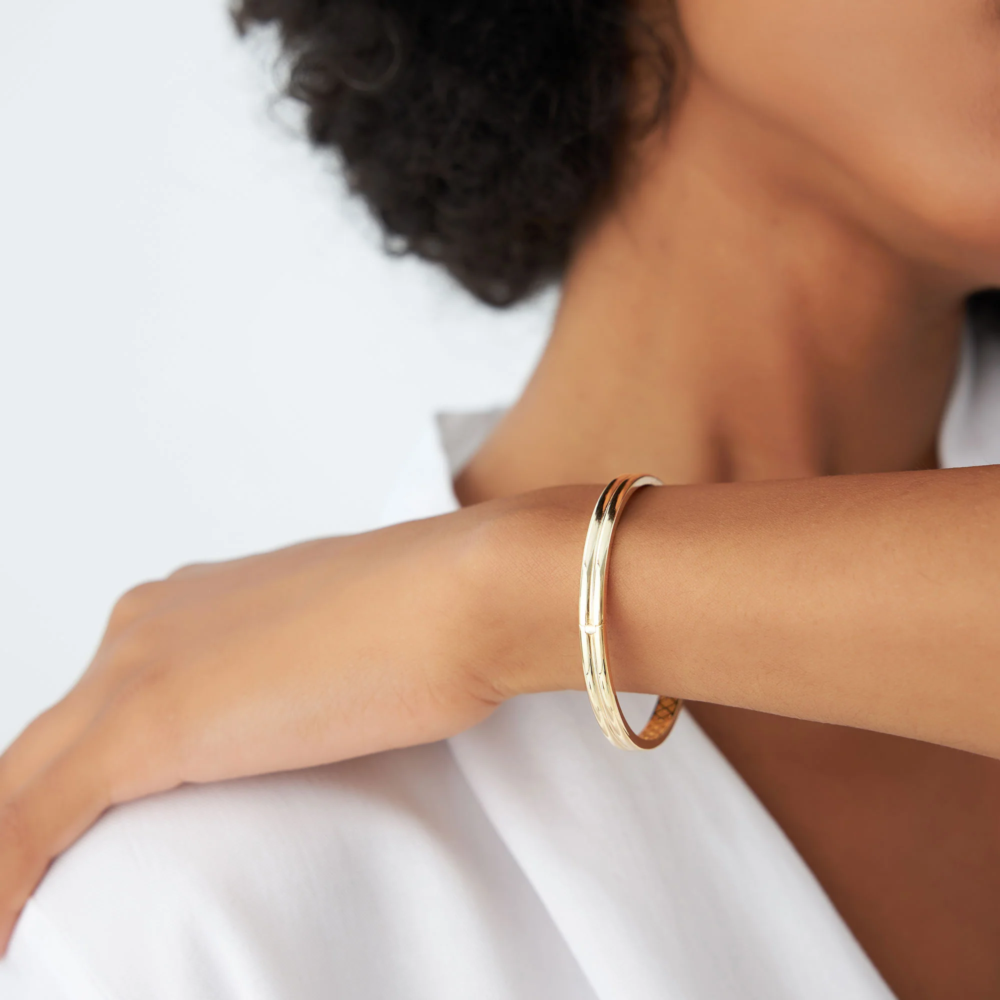 14k Double Row Dome Gold Bangle Bracelet - Image 3