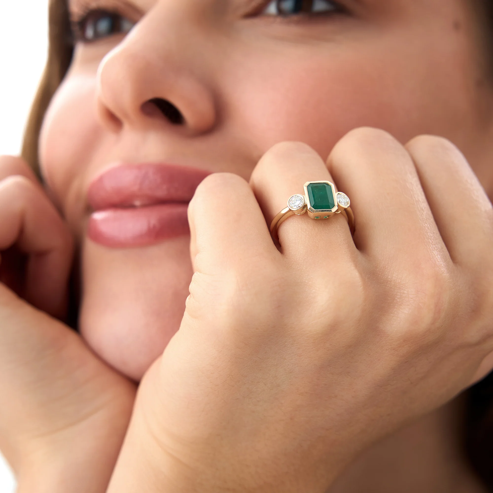 14k Emerald Bezel Set Three Stone Ring - Image 2