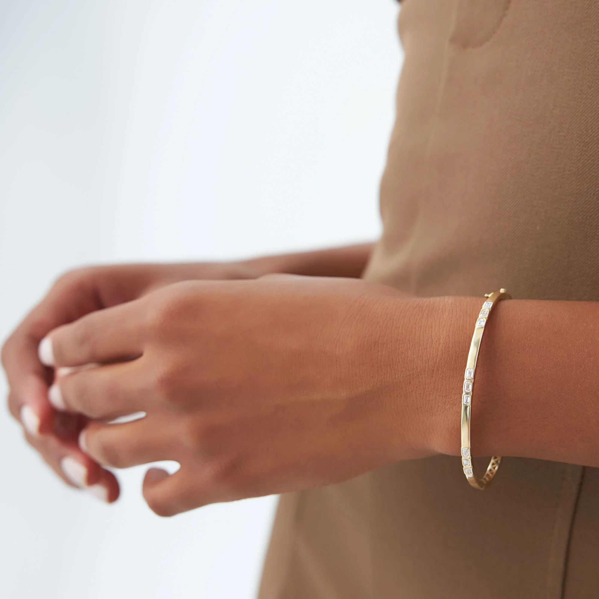 14k Emerald Cut Bezel Setting Bangle - Image 3