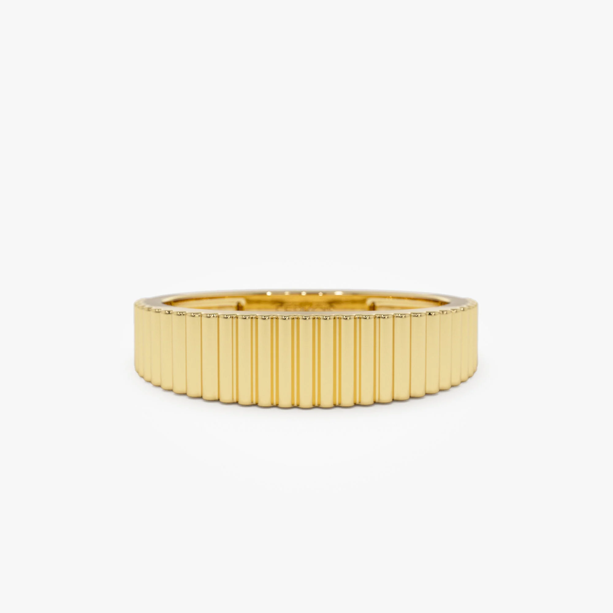 14k Fluted Textured Graduating Ring