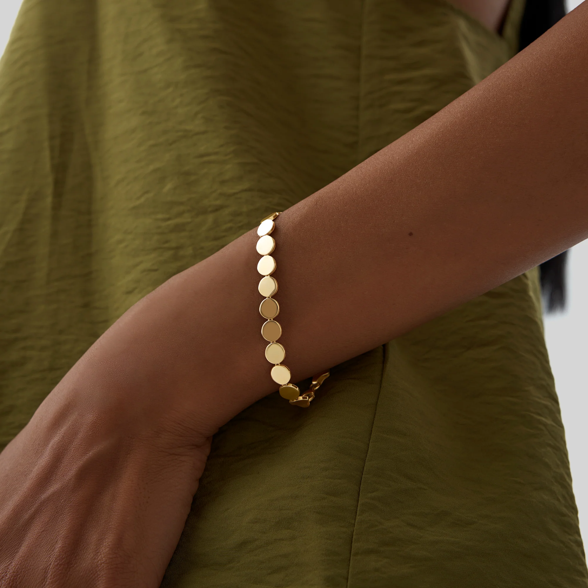 14K Gold 6.5MM Wide Round Link Bracelet - Image 3