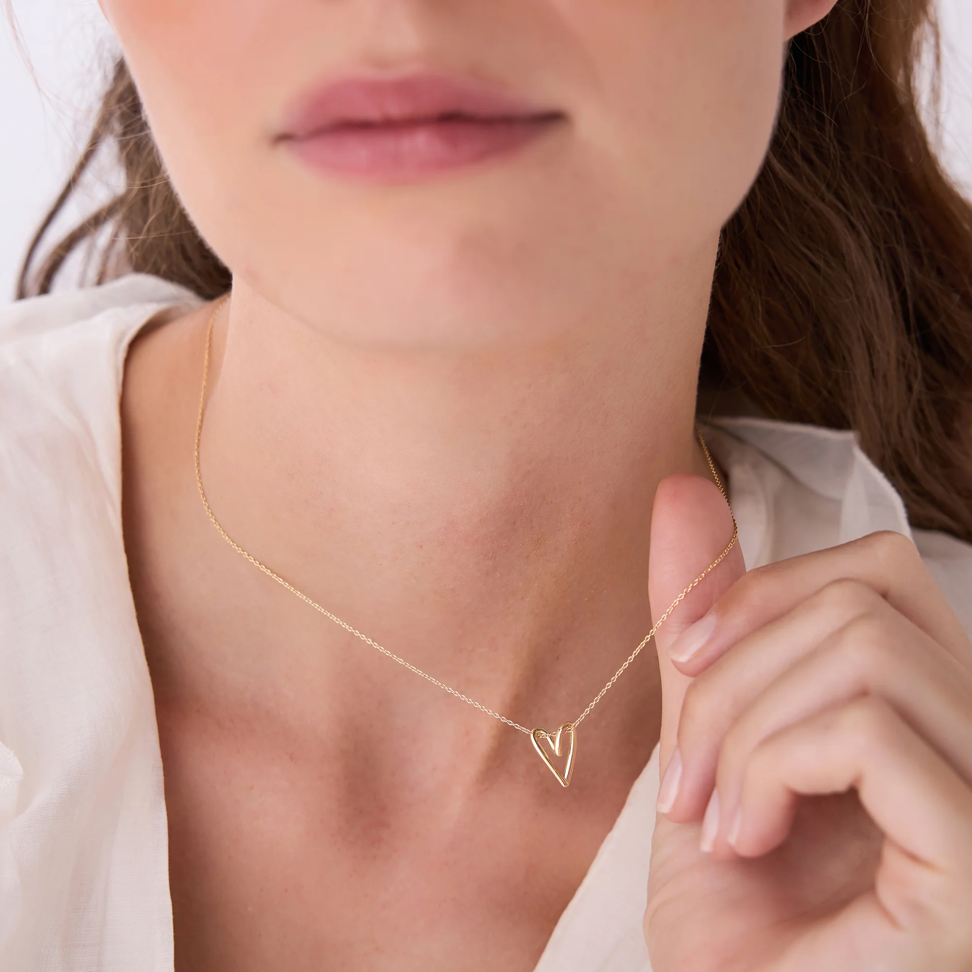14K Gold Abstract Open Heart Pendant Necklace - Image 4
