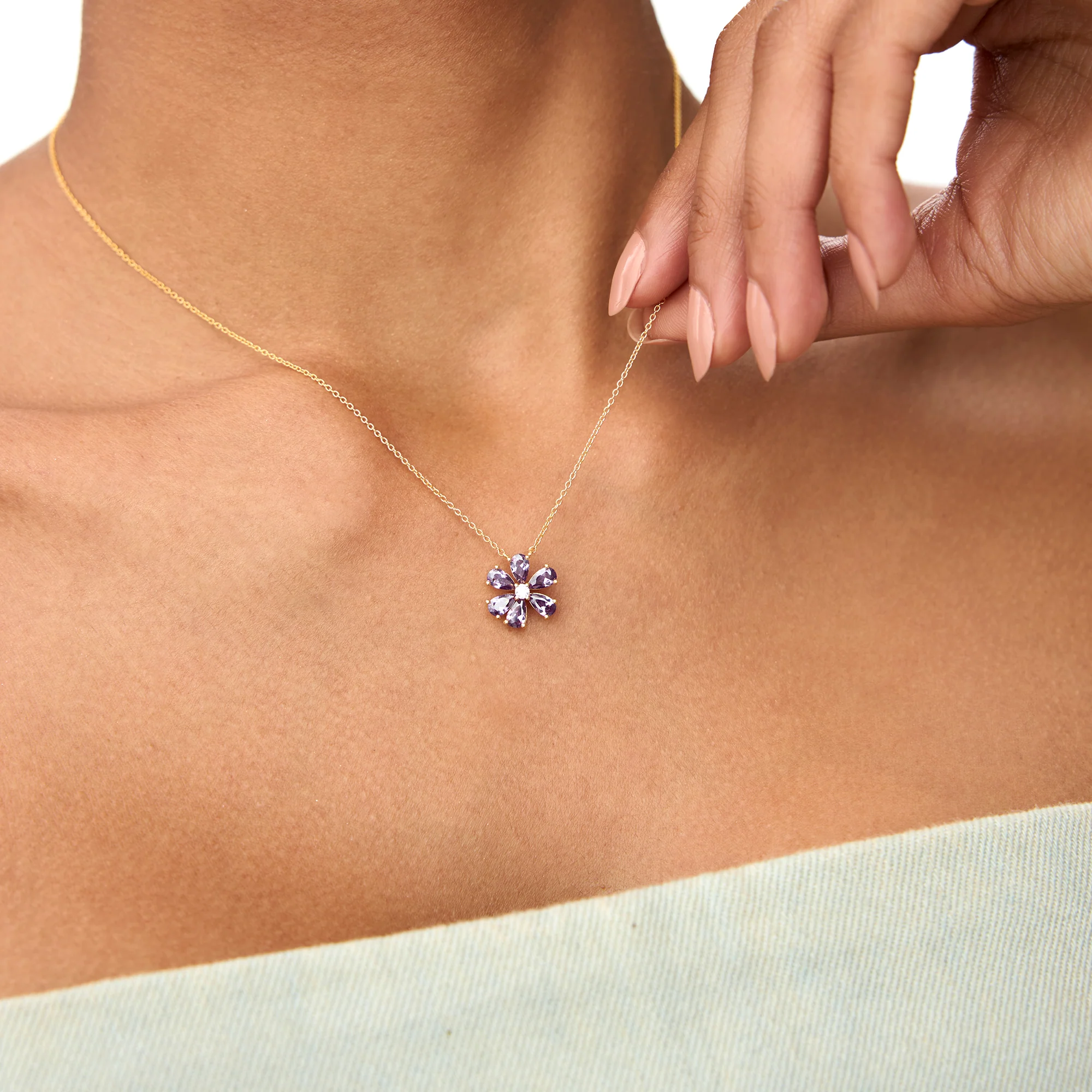 14K Gold Amethyst Flower Necklace - Image 2