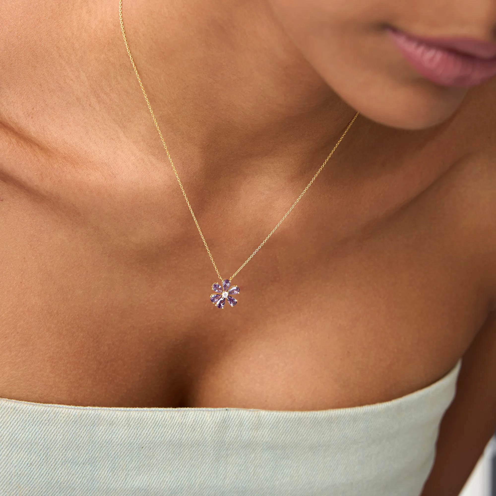 14K Gold Amethyst Flower Necklace - Image 4