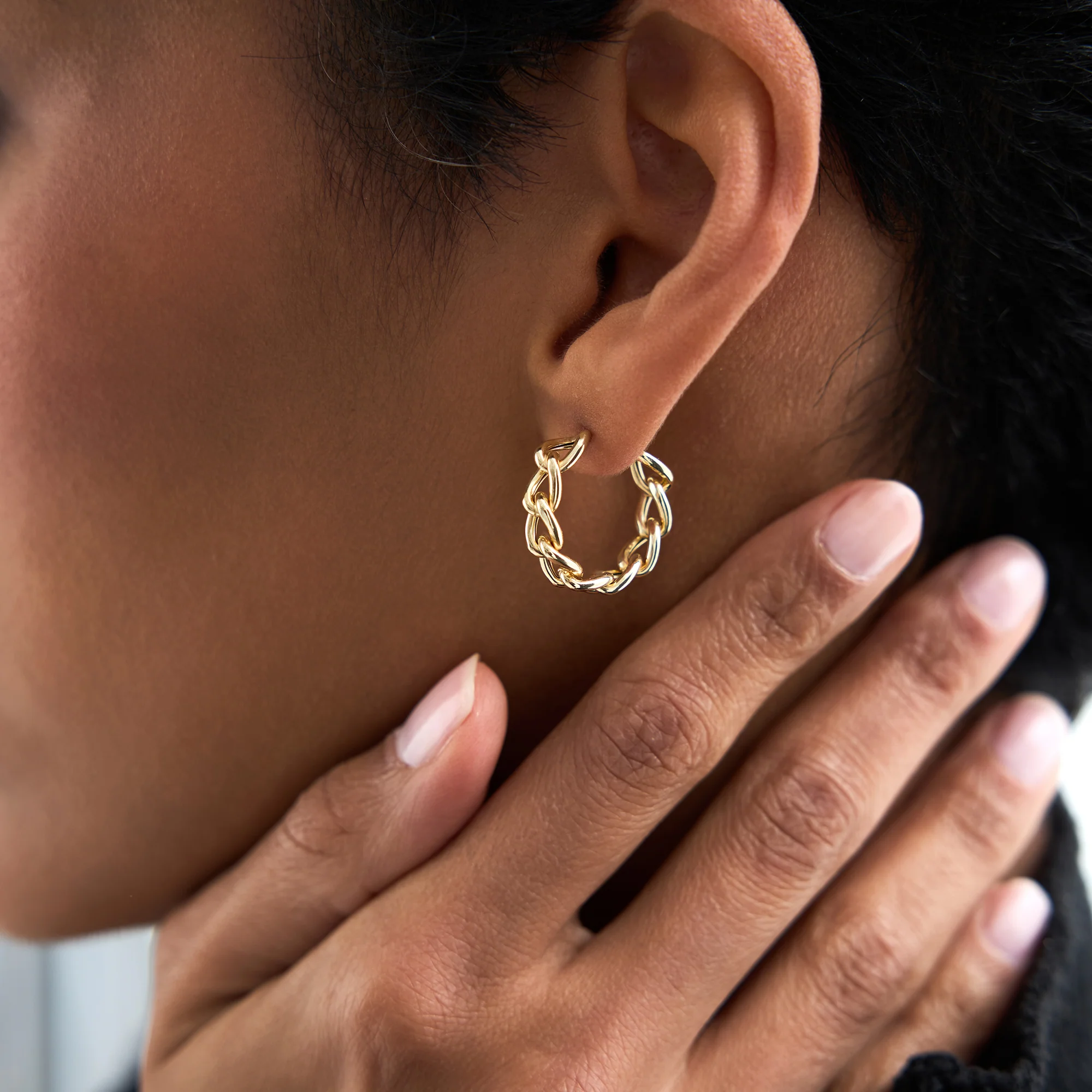 14k Gold Chain Link Statement Hoop Earrings - Image 2