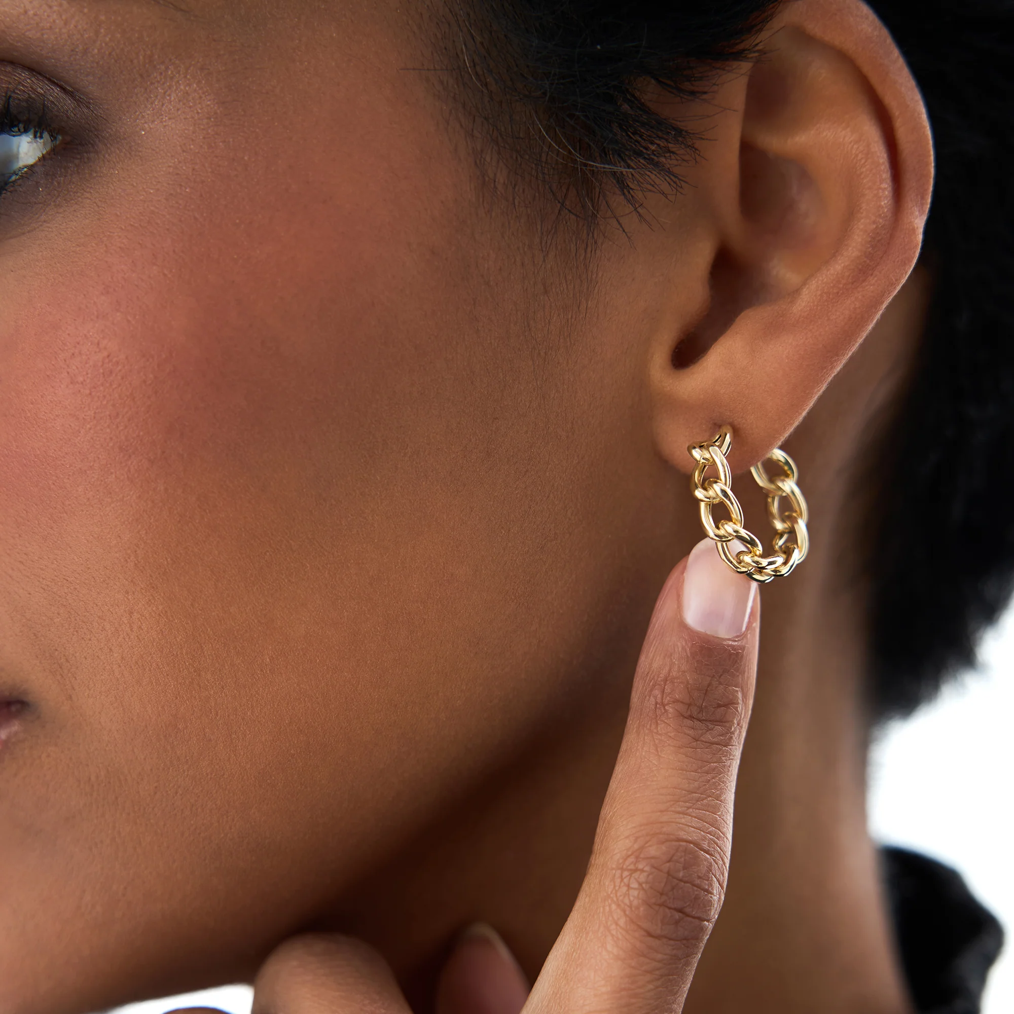 14k Gold Chain Link Statement Hoop Earrings - Image 6
