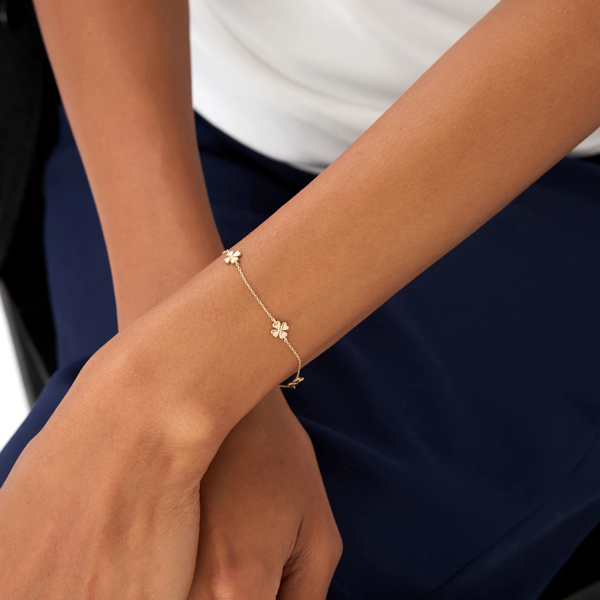 14k Gold Clover Station Bracelet - Image 4