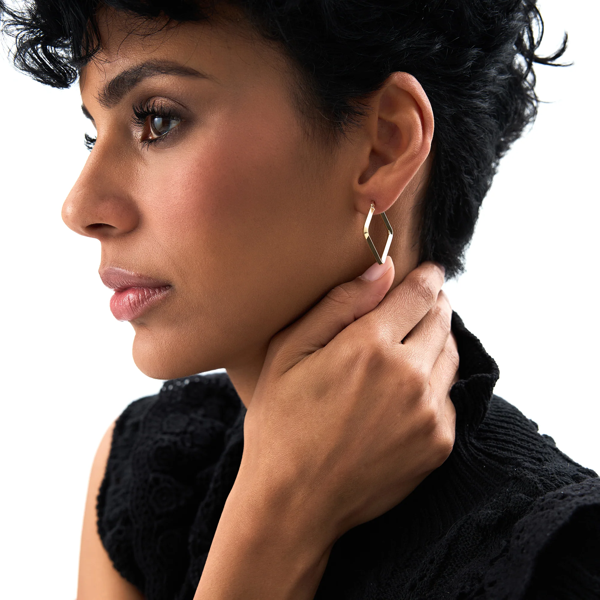 14K Gold Geometric Shaped Square Hoop Earrings - Image 3
