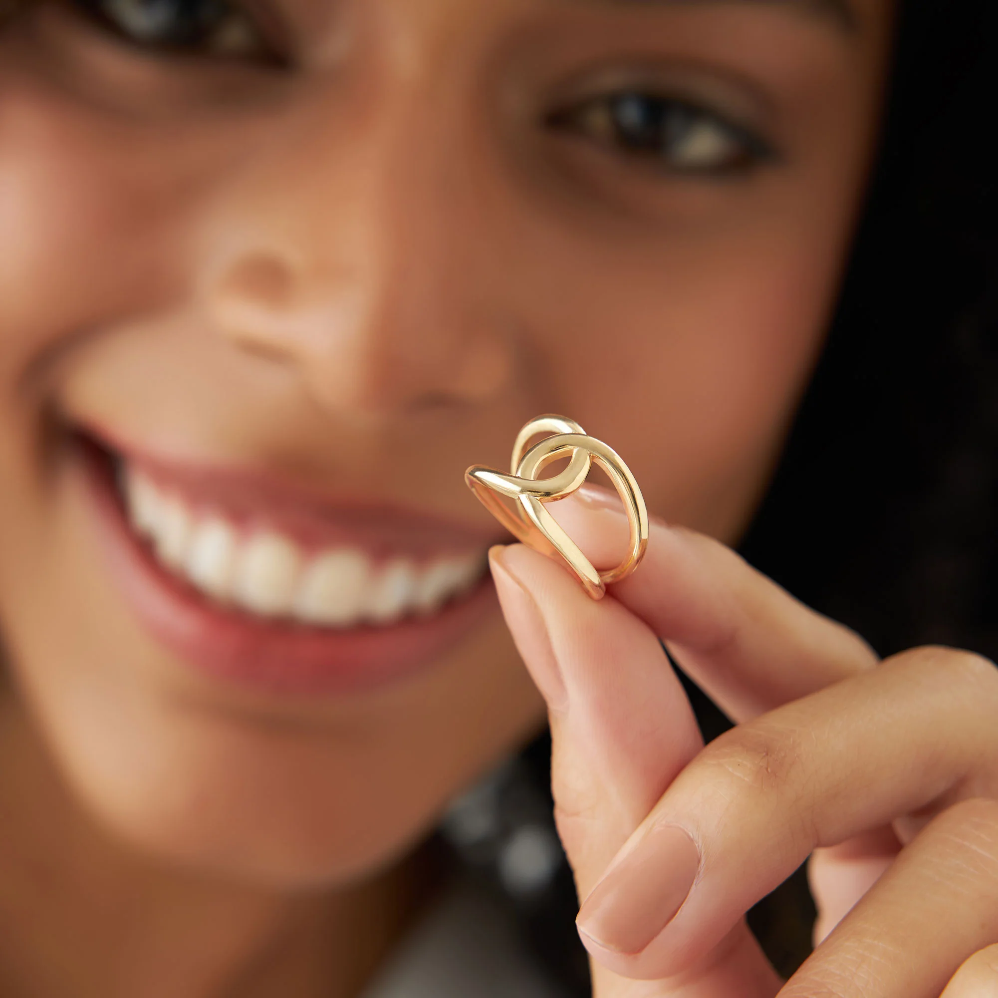 14k Gold Infinity Knot Ring - Image 3