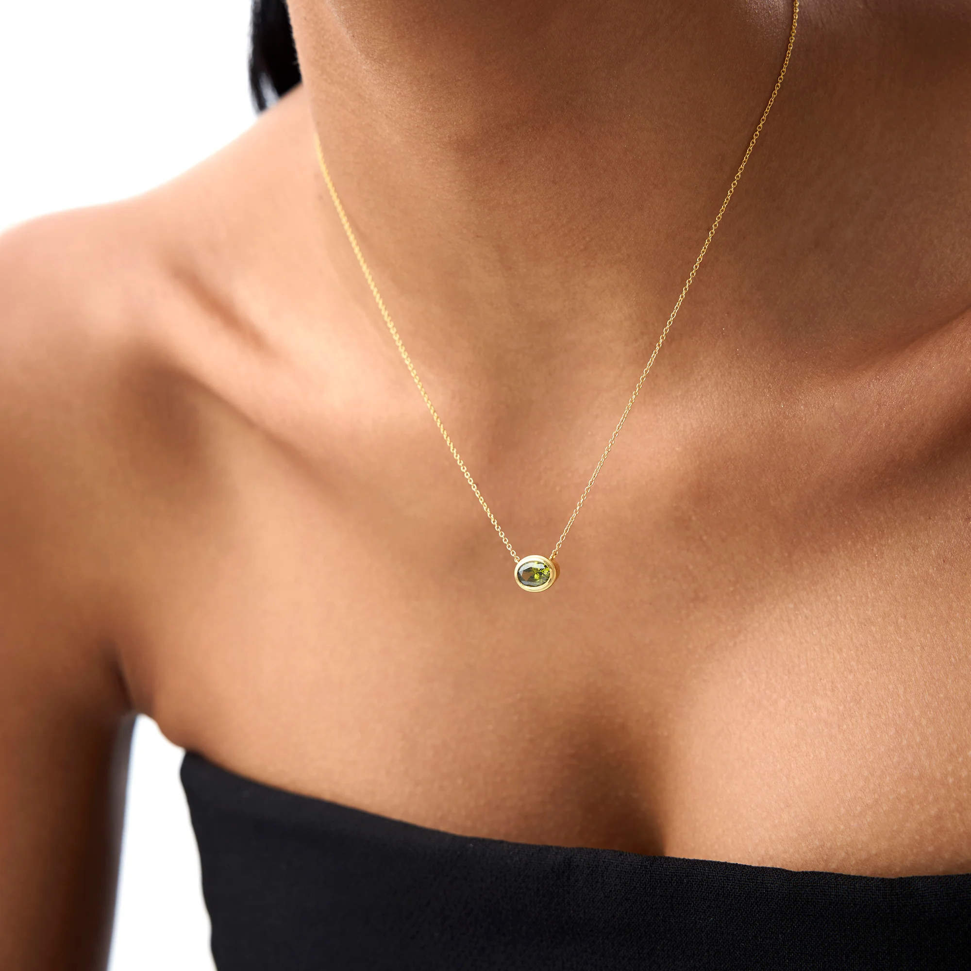 14K Gold Oval Shape Bezel Set Peridot Necklace - Image 3