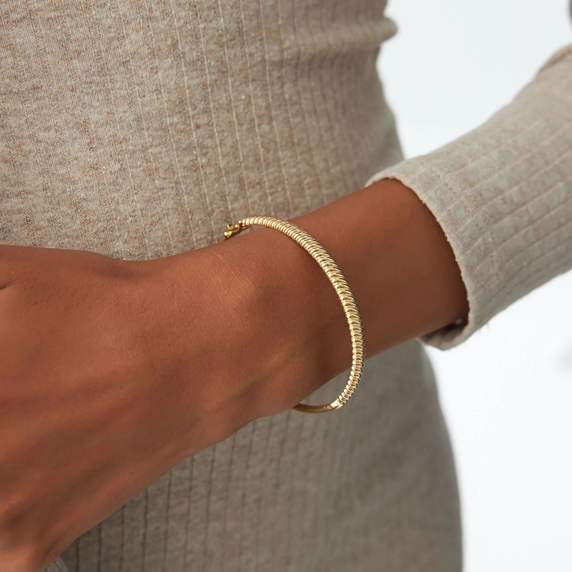 14K Gold Twist Bangle Bracelet - Image 2