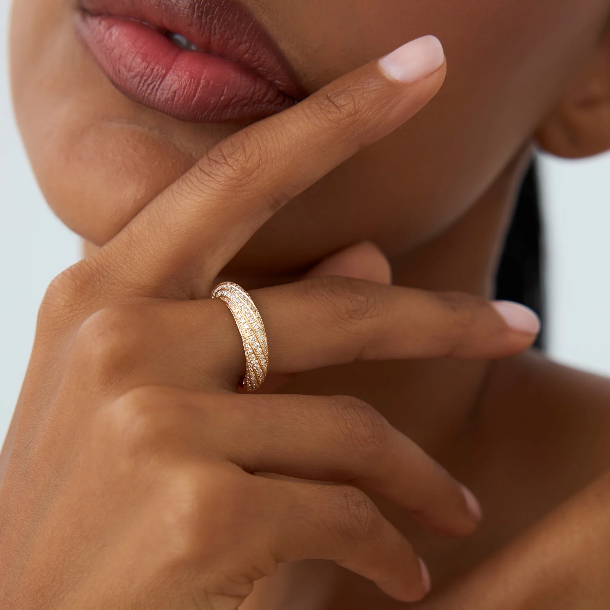 14k Gold Unique Twist Design Pave Diamond Ring - Image 6