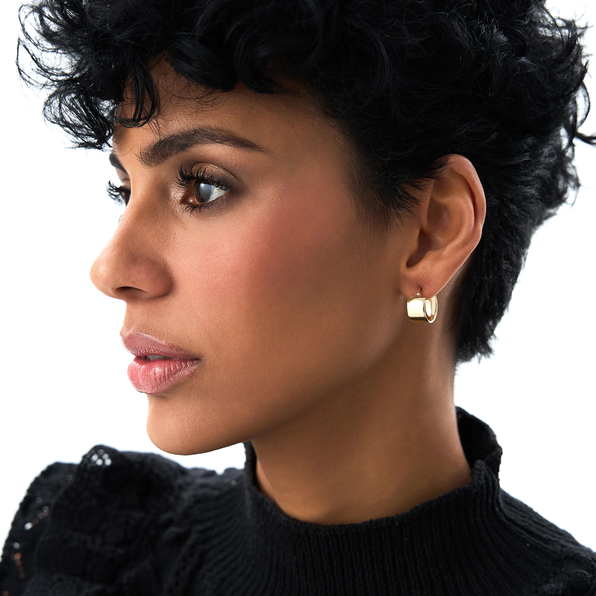 14K Gold 8MM Wide Hoop Earrings - Image 3
