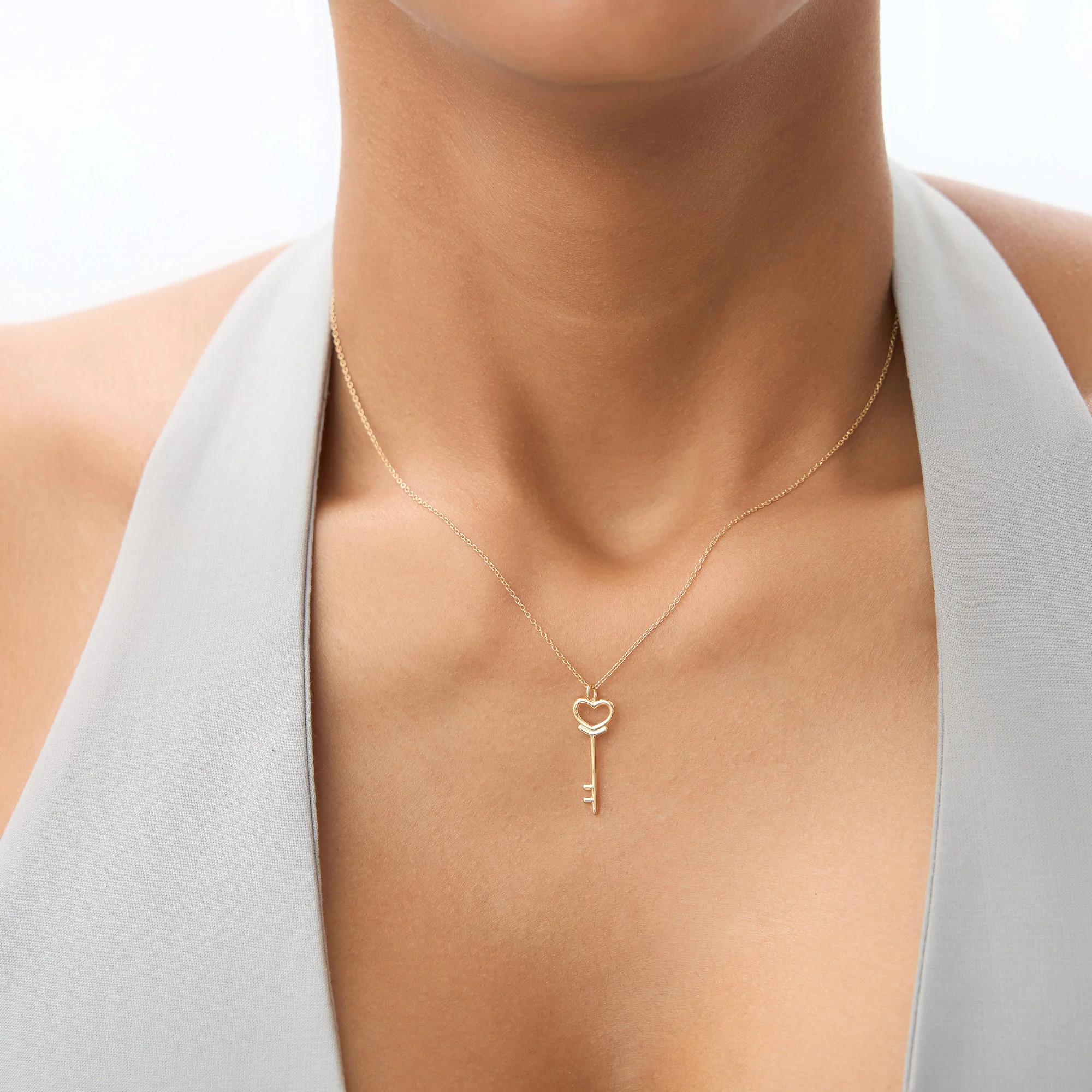 14K Heart Key Necklace - Image 2