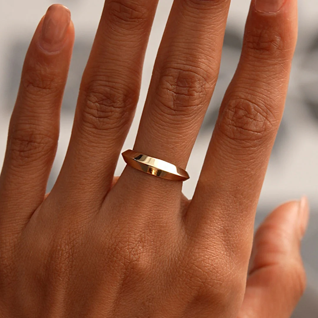14k Knife Edge Wedding Band - Image 2