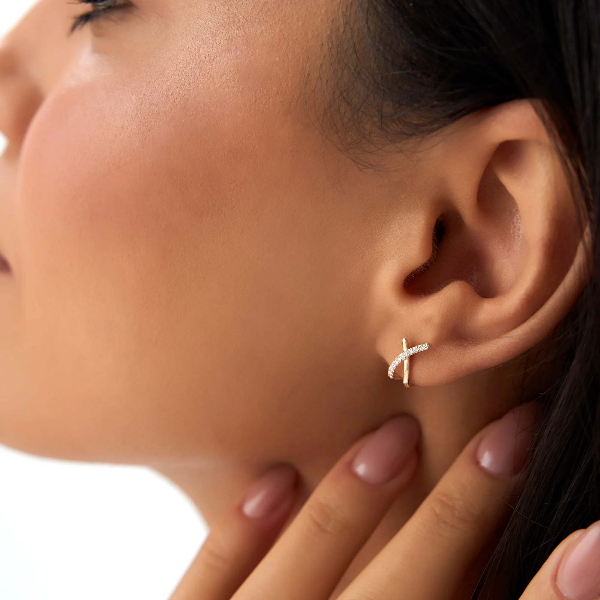 14k Moden X Design Diamond Studs - Image 3