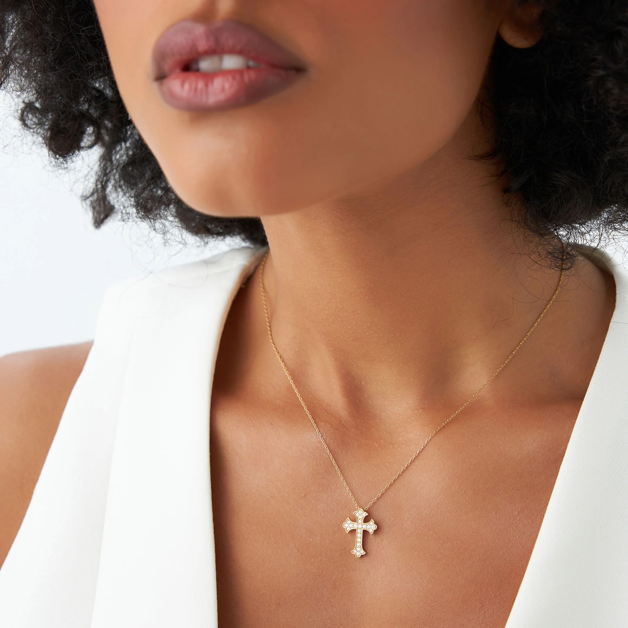 14k Pave Setting Gothic Diamond Cross - Image 3