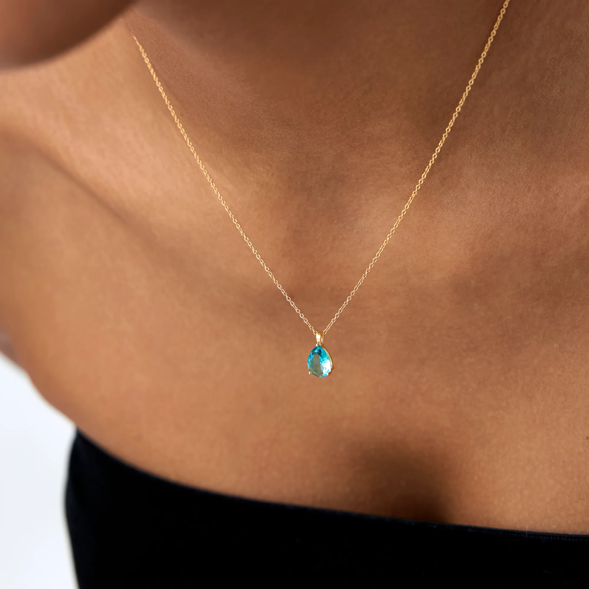 14k Pear Shape London Blue Topaz Solitaire Necklace - Image 4