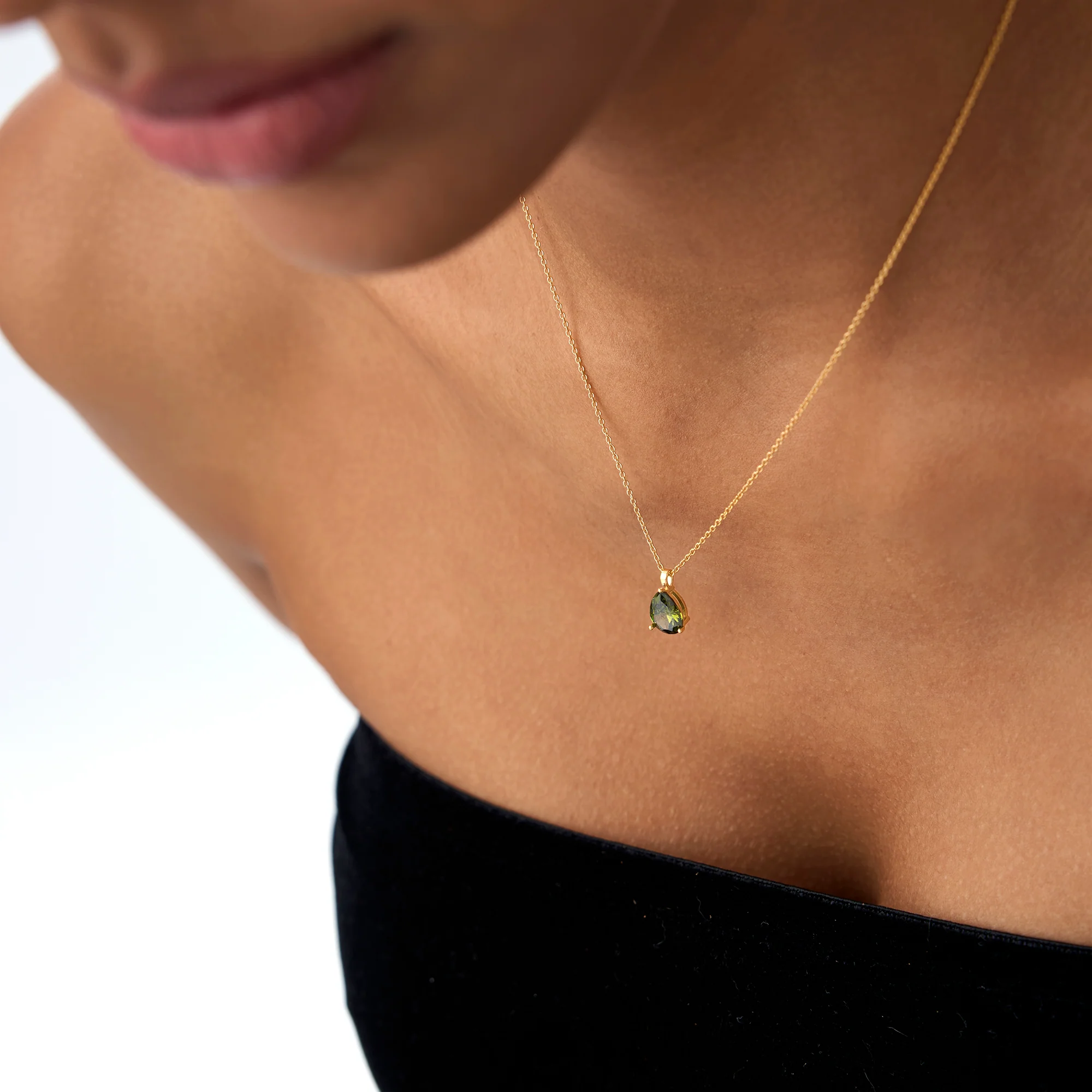 14k Pear Shape Peridot Solitaire Necklace - Image 3