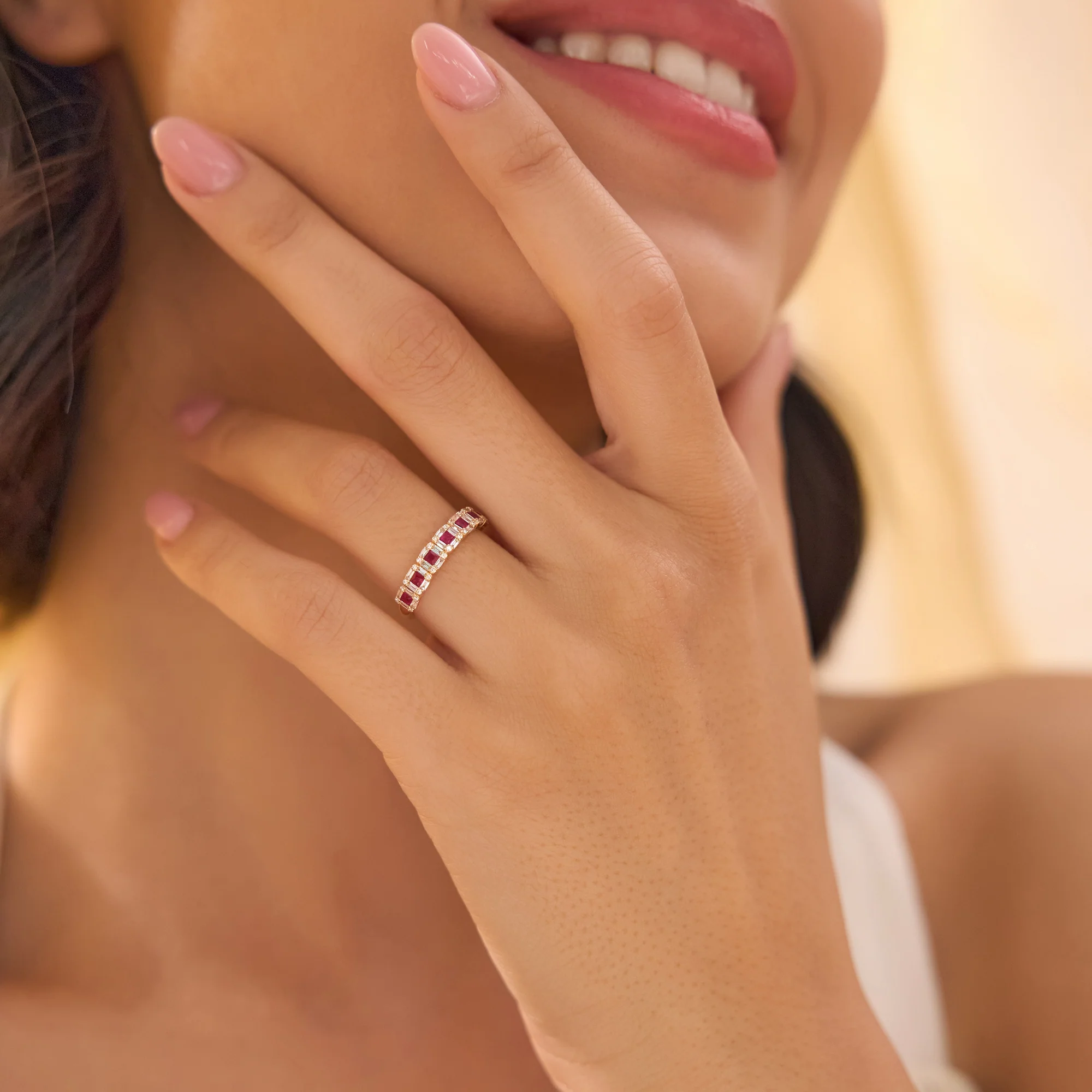 14k Princess Cut Ruby W/ Baguette and Round Diamond Ring - Image 4