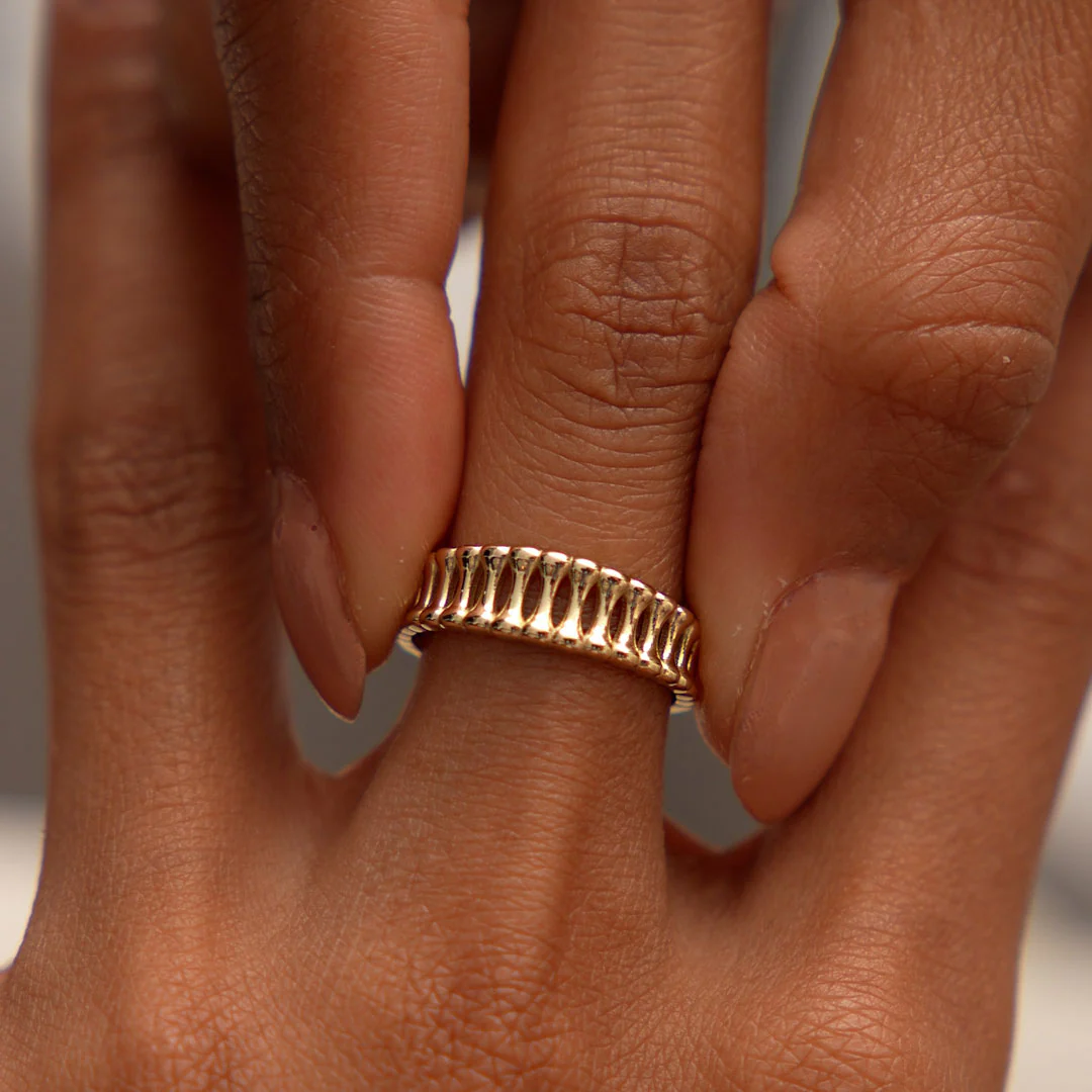14K Sculptural Wide Band Ring - Image 2