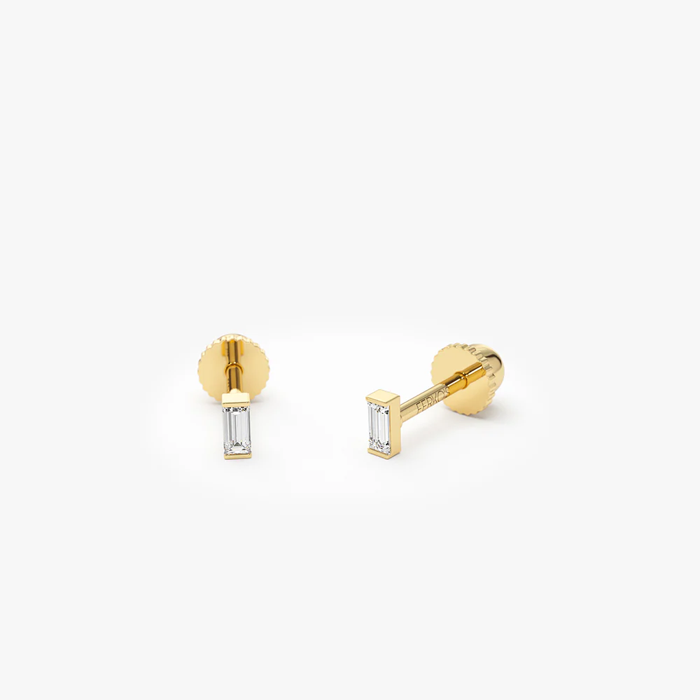 14K Single Baguette Helix Piercing - Image 5