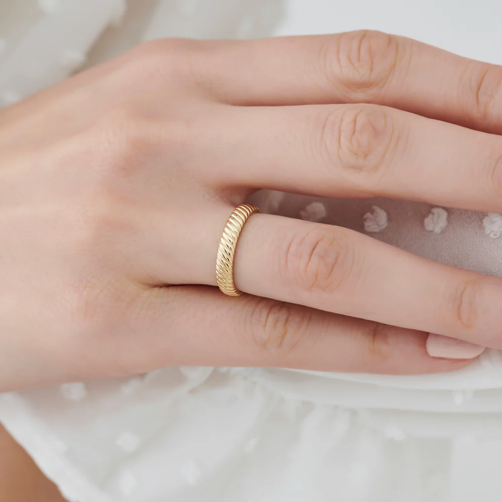 14k Solid Dome Croissant Ring - Image 2
