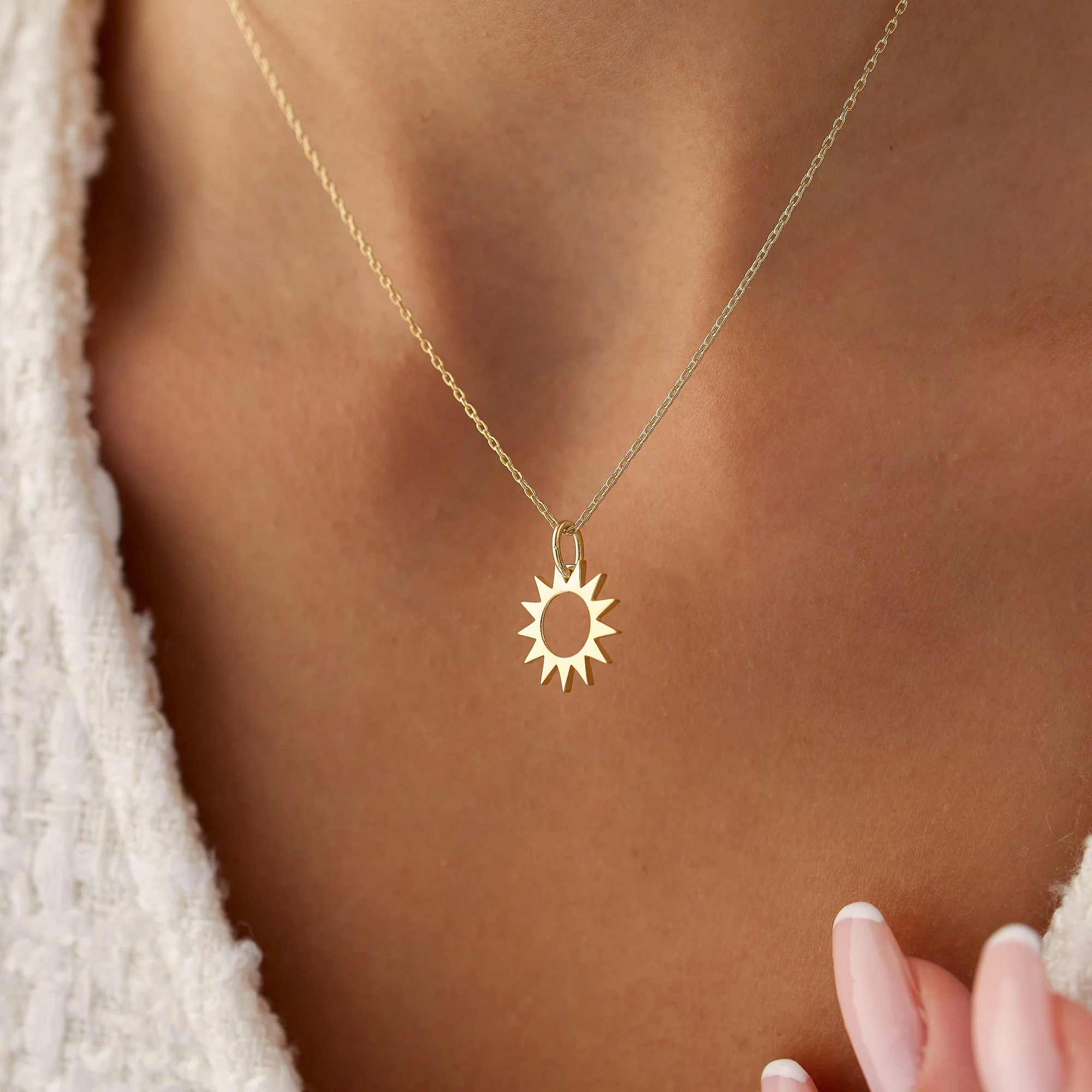 14k Solid Gold Sun Pendant Necklace - Image 4