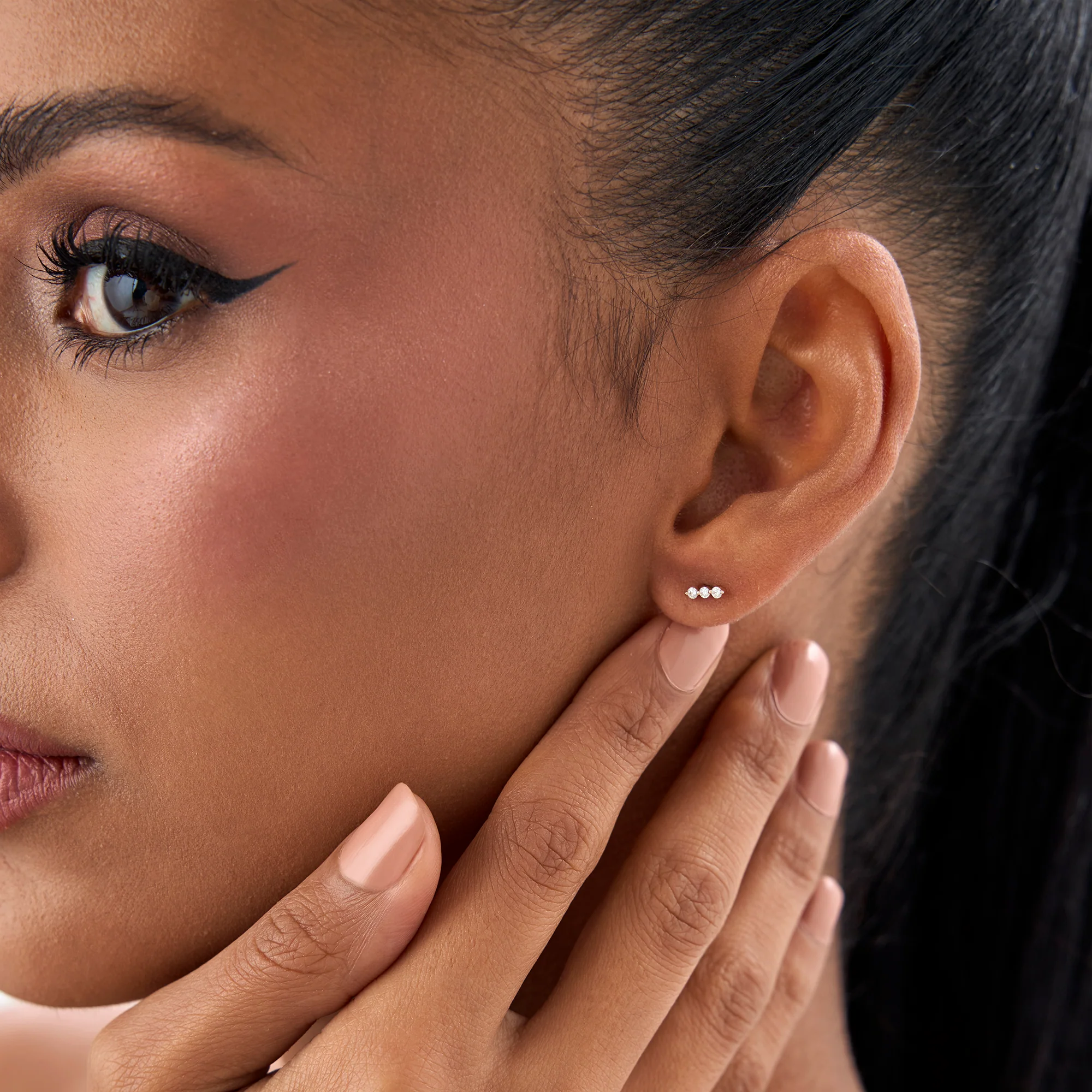 14K Triple Diamond Bar Stud Earrings - Image 4