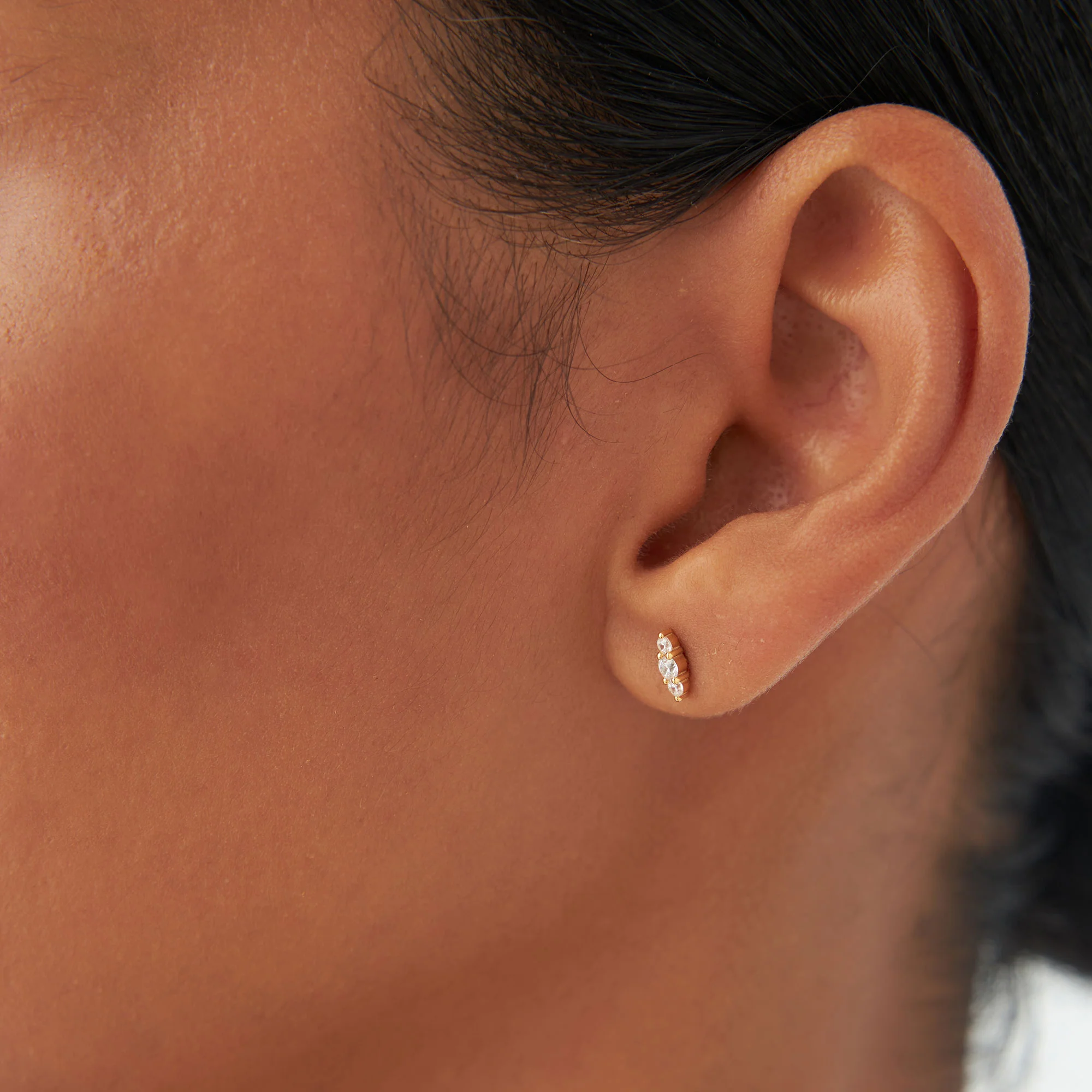 14k Triple Diamond Stud Earrings - Image 4