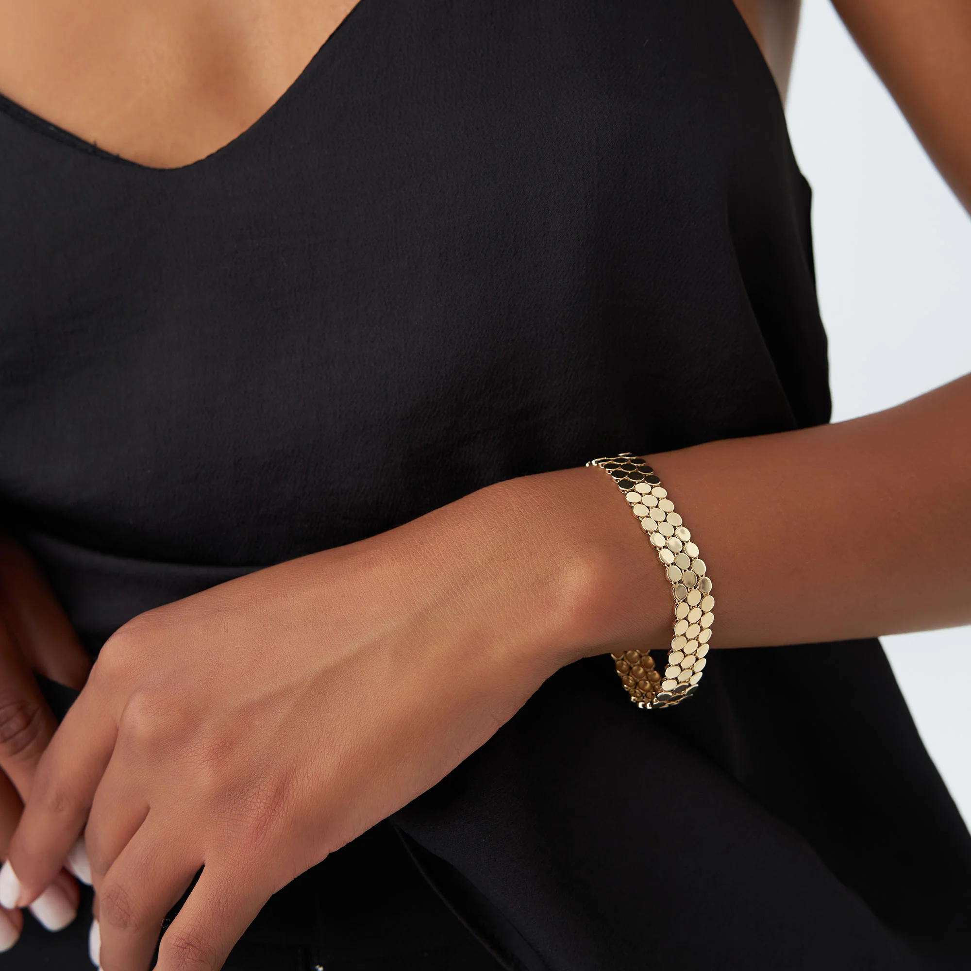 14k Unique Bold Triple Strand Bracelet - Image 3