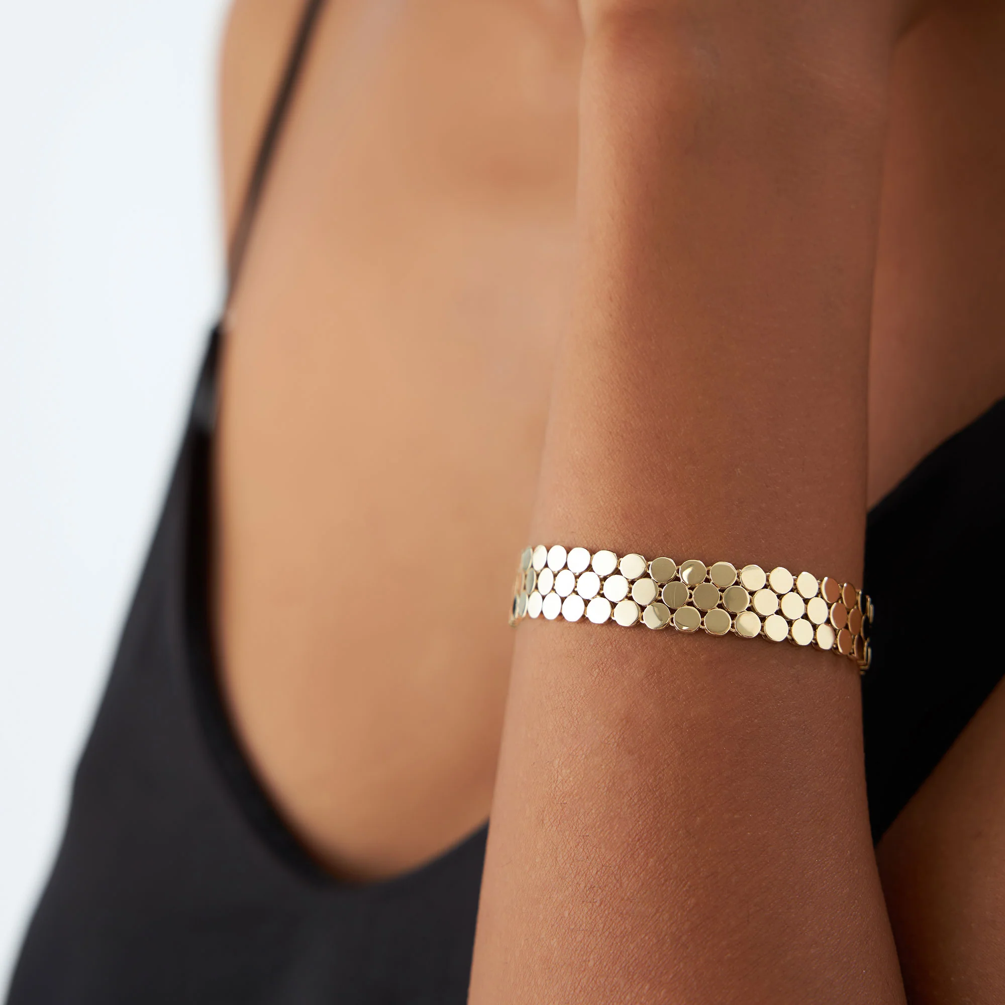 14k Unique Bold Triple Strand Bracelet - Image 4