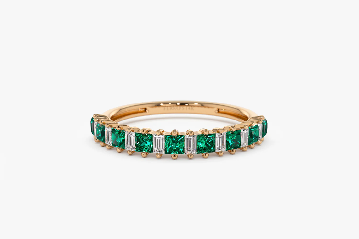 14k Unique Princess Cut Emerald and Baguette Diamond Ring - Image 10