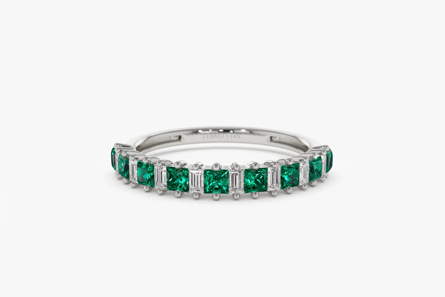 14k Unique Princess Cut Emerald and Baguette Diamond Ring - Image 11