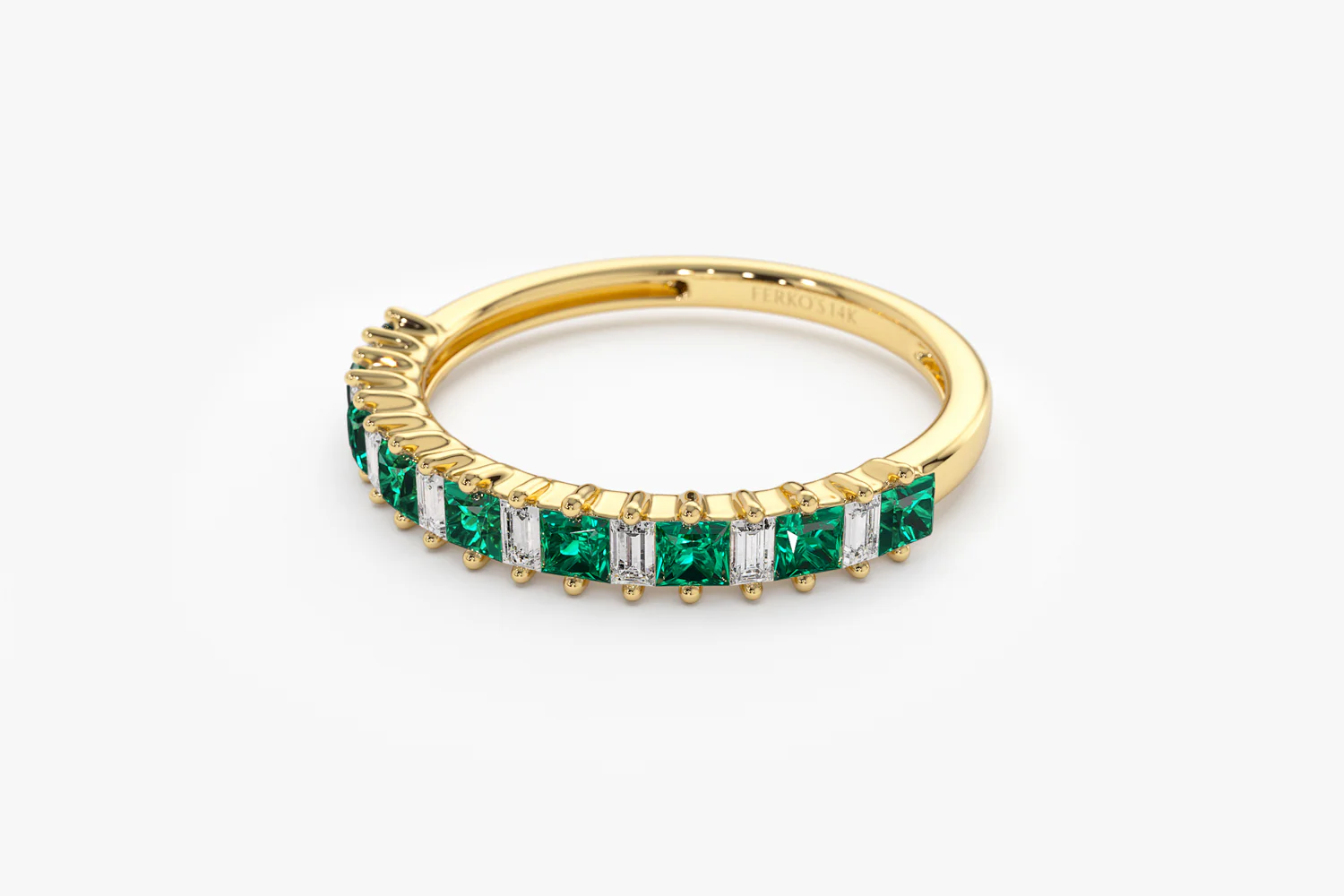 14k Unique Princess Cut Emerald and Baguette Diamond Ring - Image 12