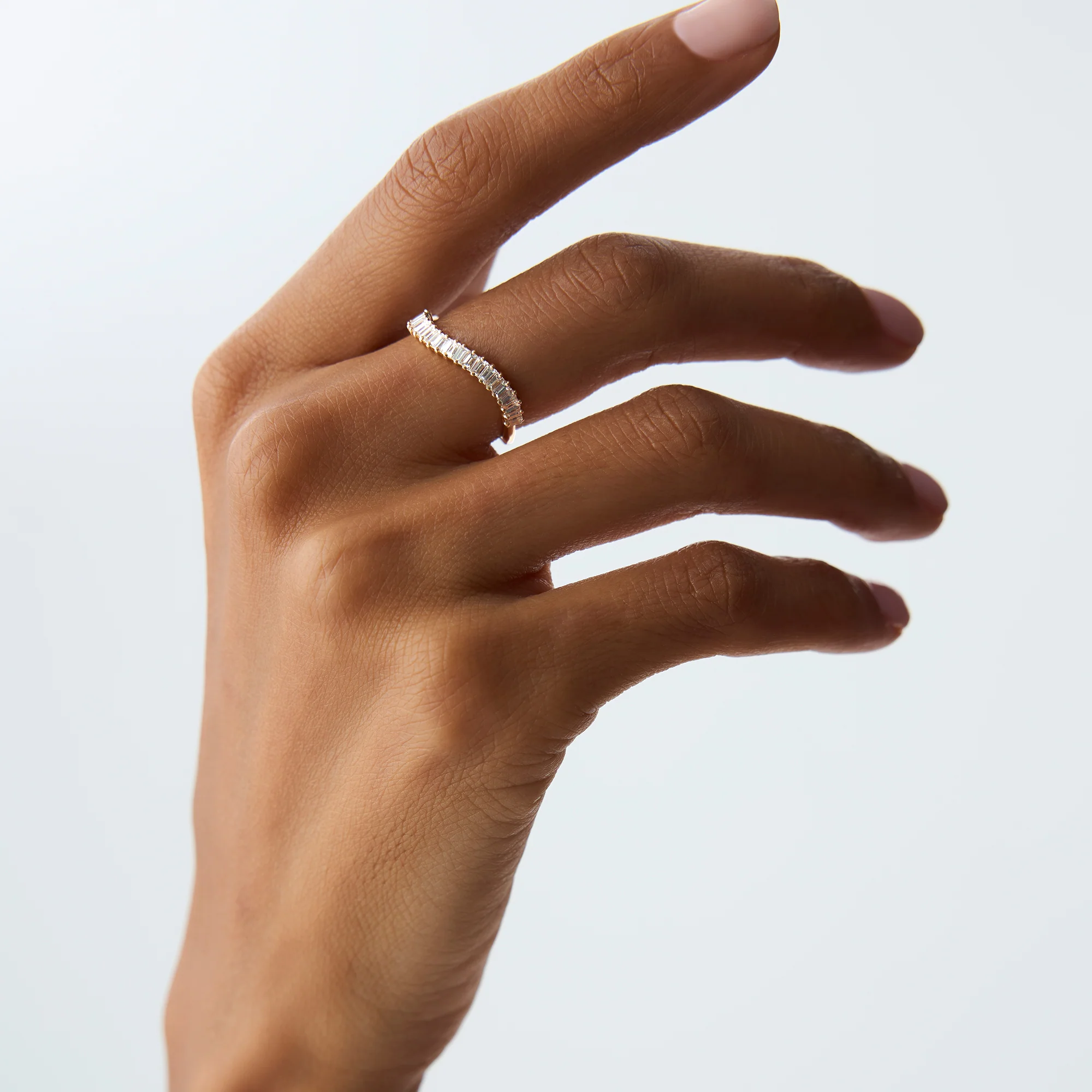 14k Unique Wave Design Baguette Diamond Ring - Image 4