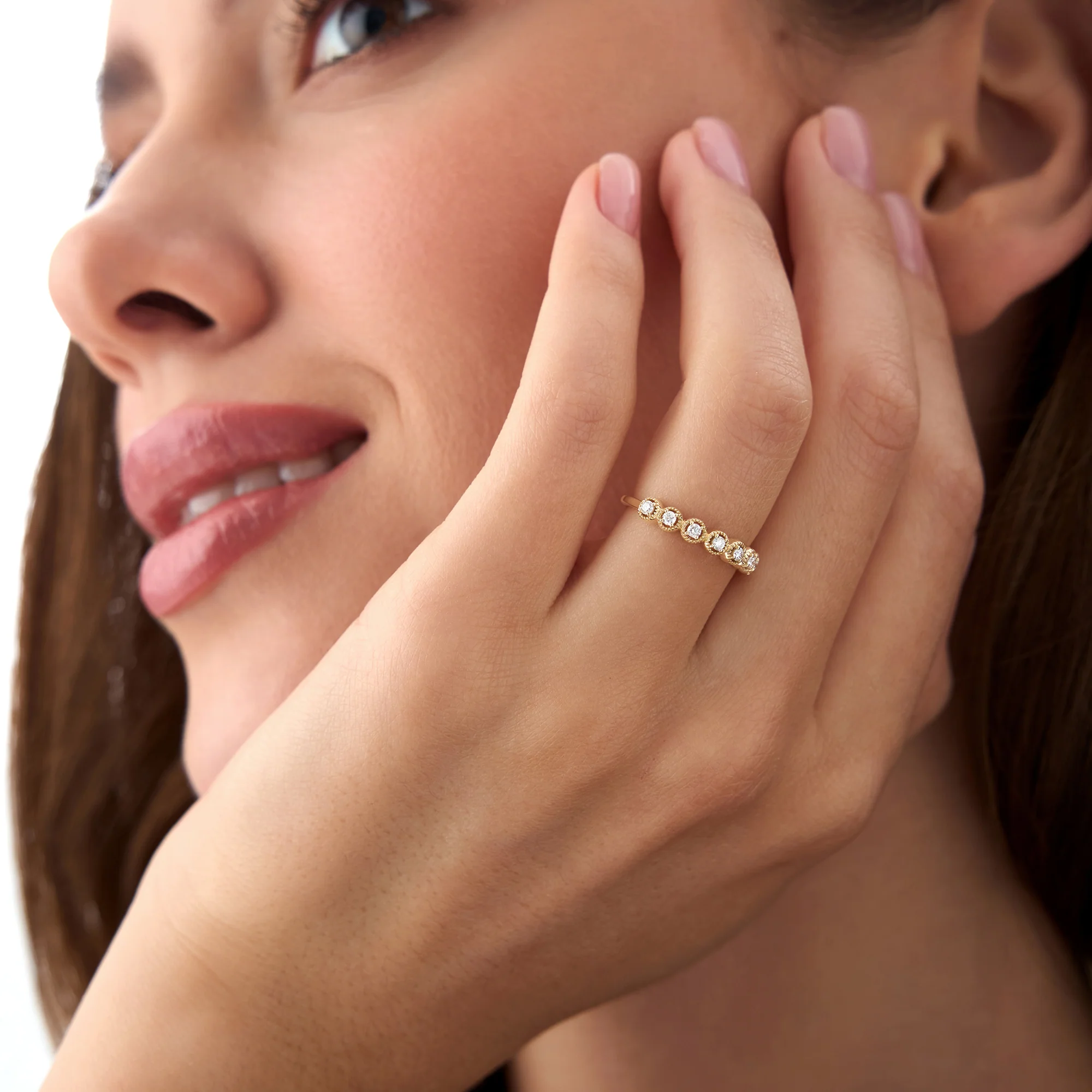 14k Vintage Style Diamond Band Ring - Image 2