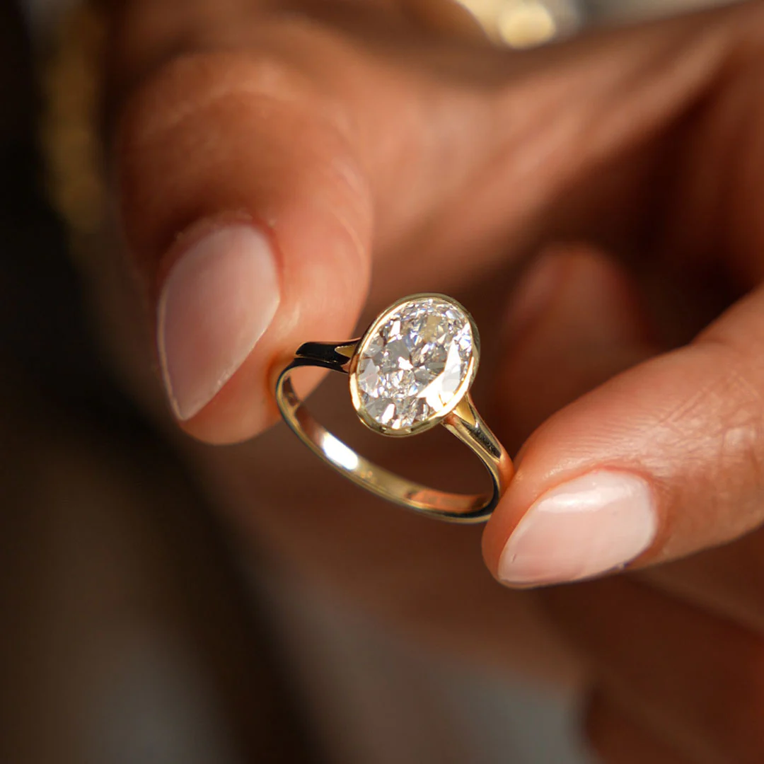 2.00 ctw 14k Oval Shaped Minimalist Bezel Setting Lab Grown Diamond Engagement Ring – Marcella - Image 2